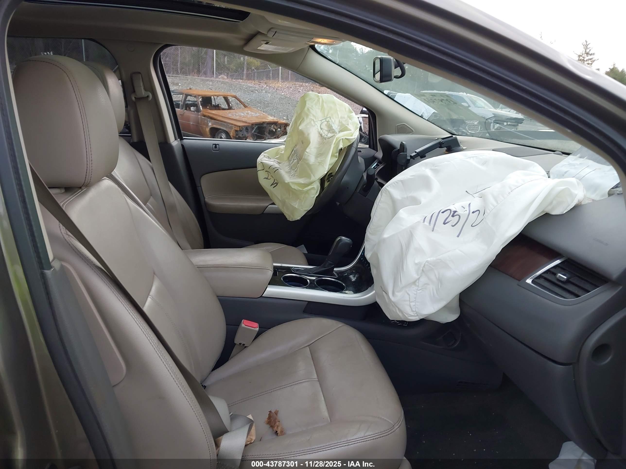 FORD EDGE image 5