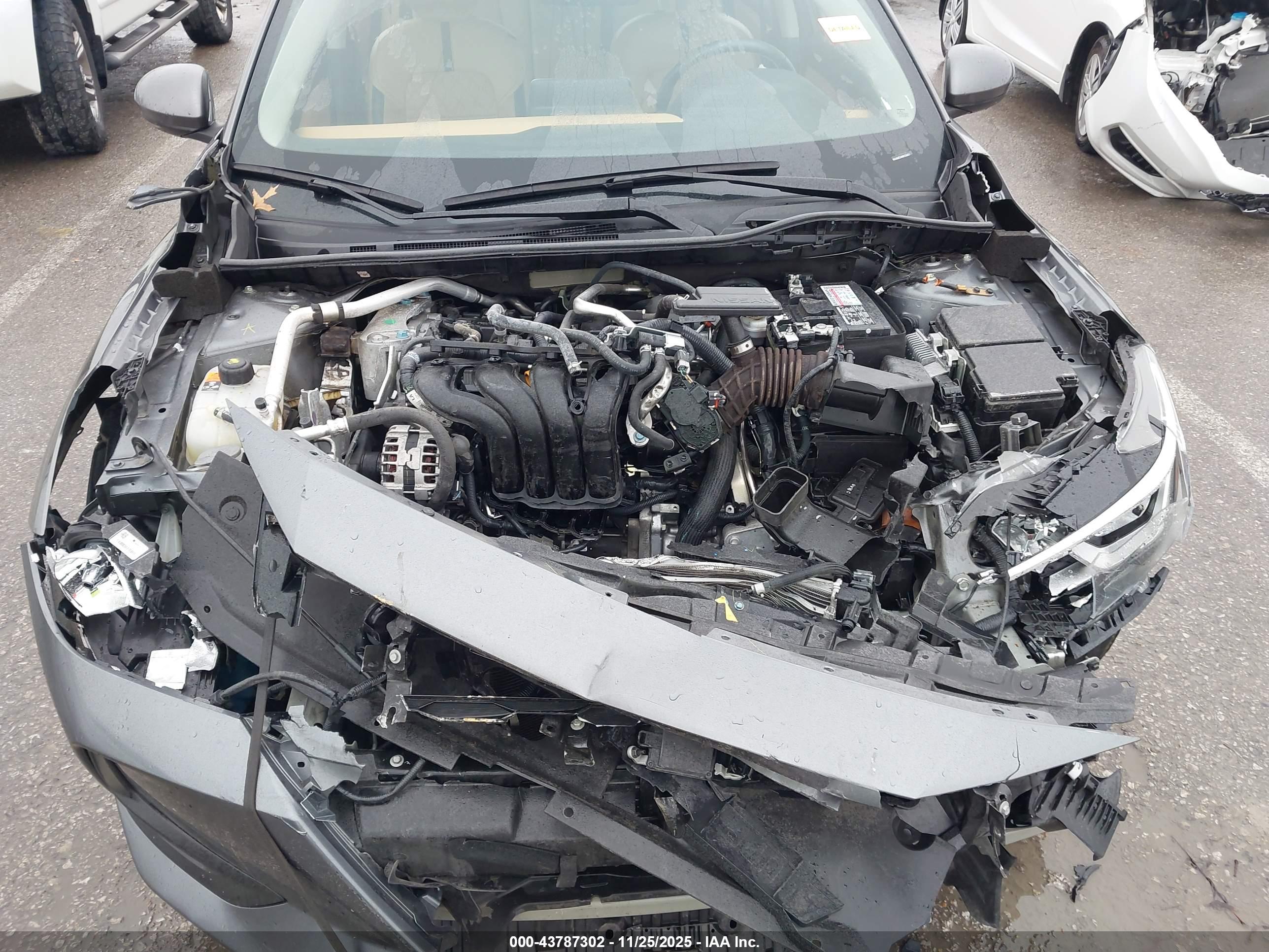 NISSAN SENTRA image 10