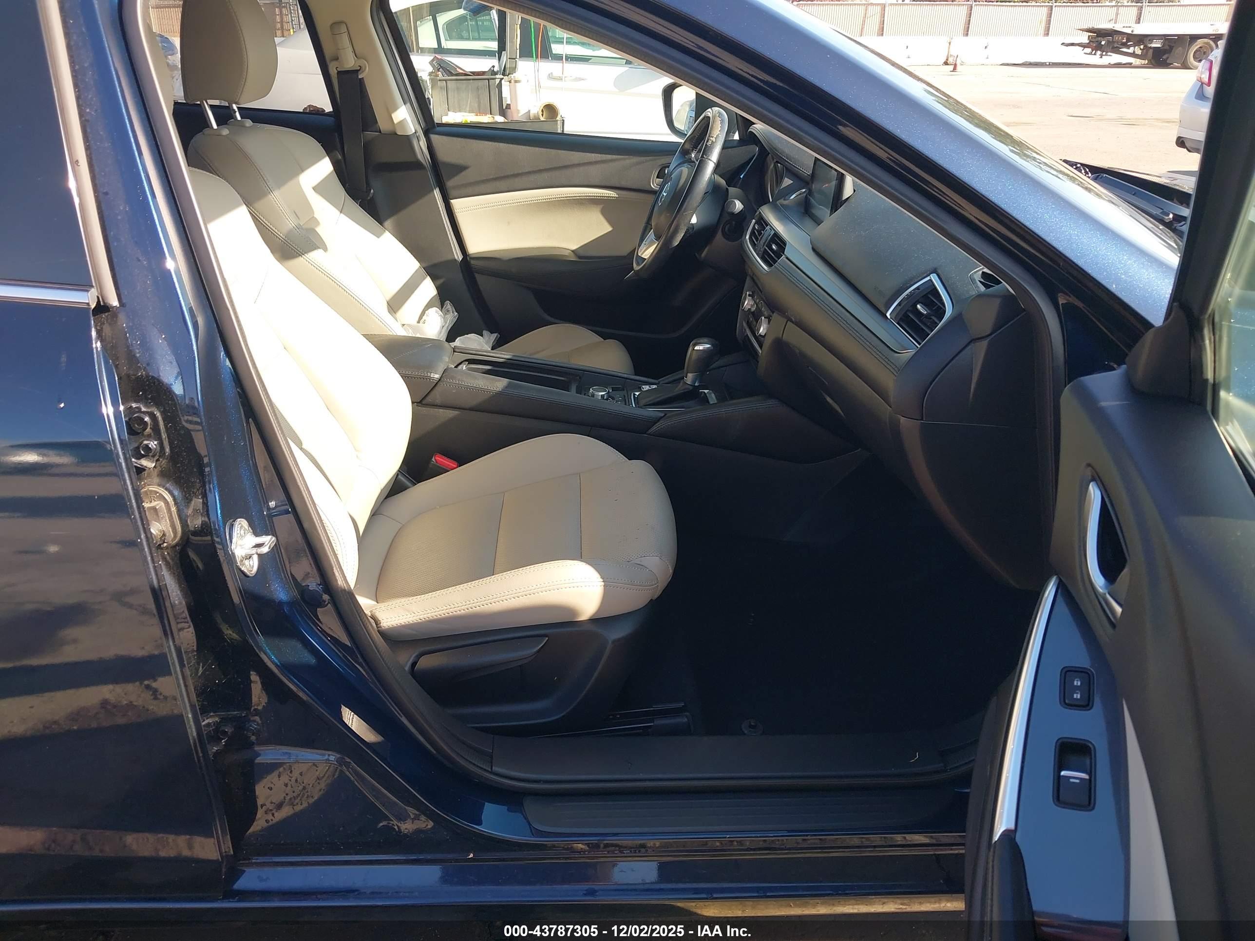 MAZDA MAZDA6 image 5