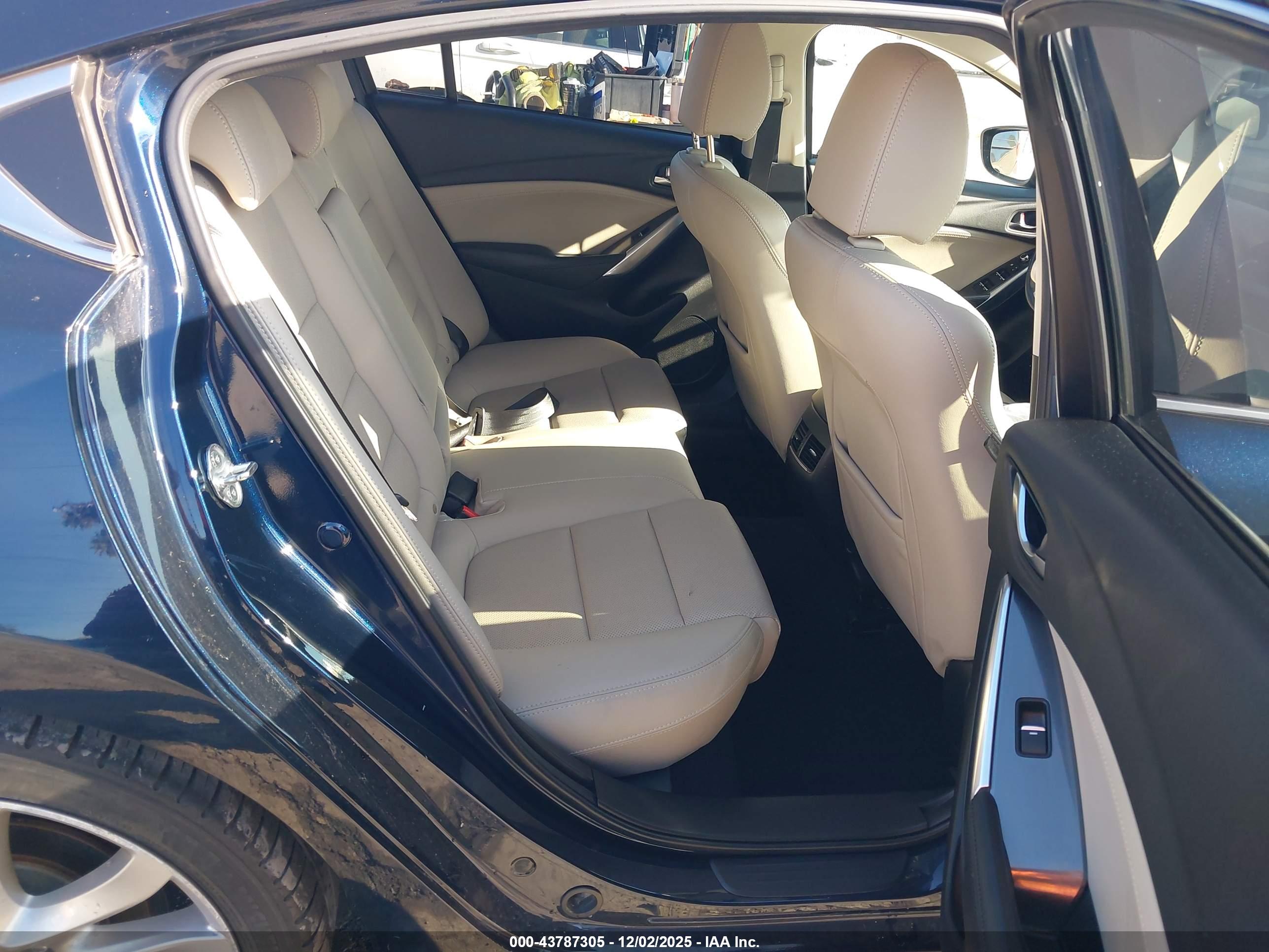 MAZDA MAZDA6 image 8