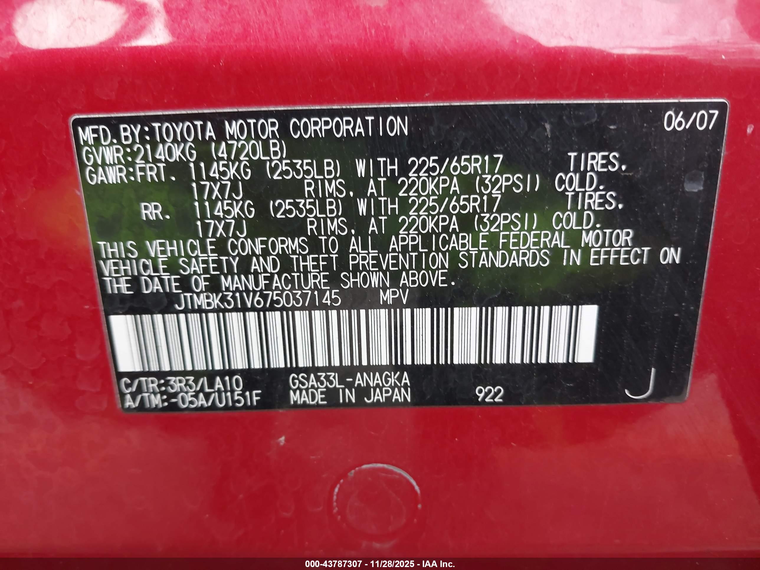 TOYOTA RAV4 image 9