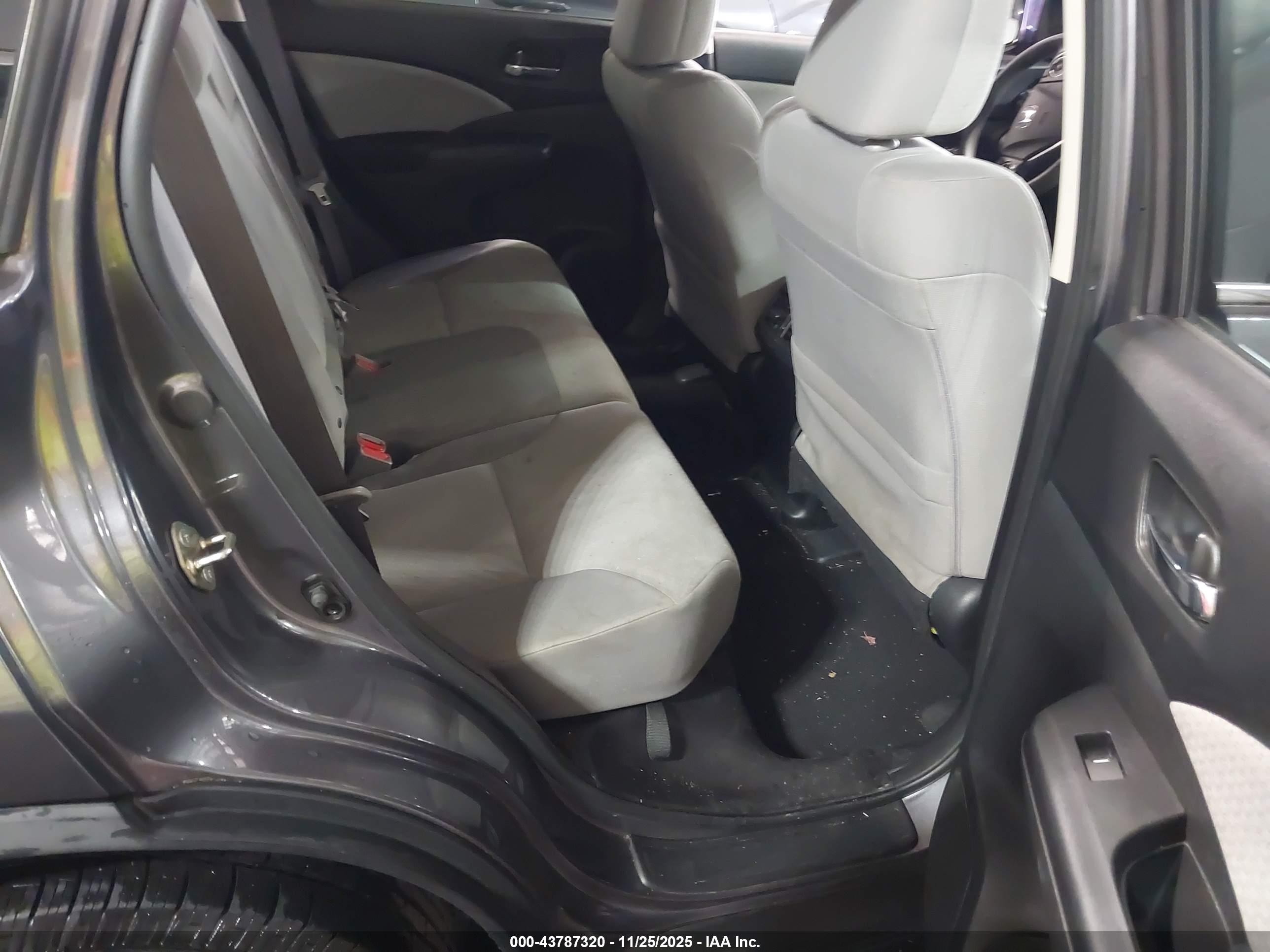 HONDA CR-V image 8