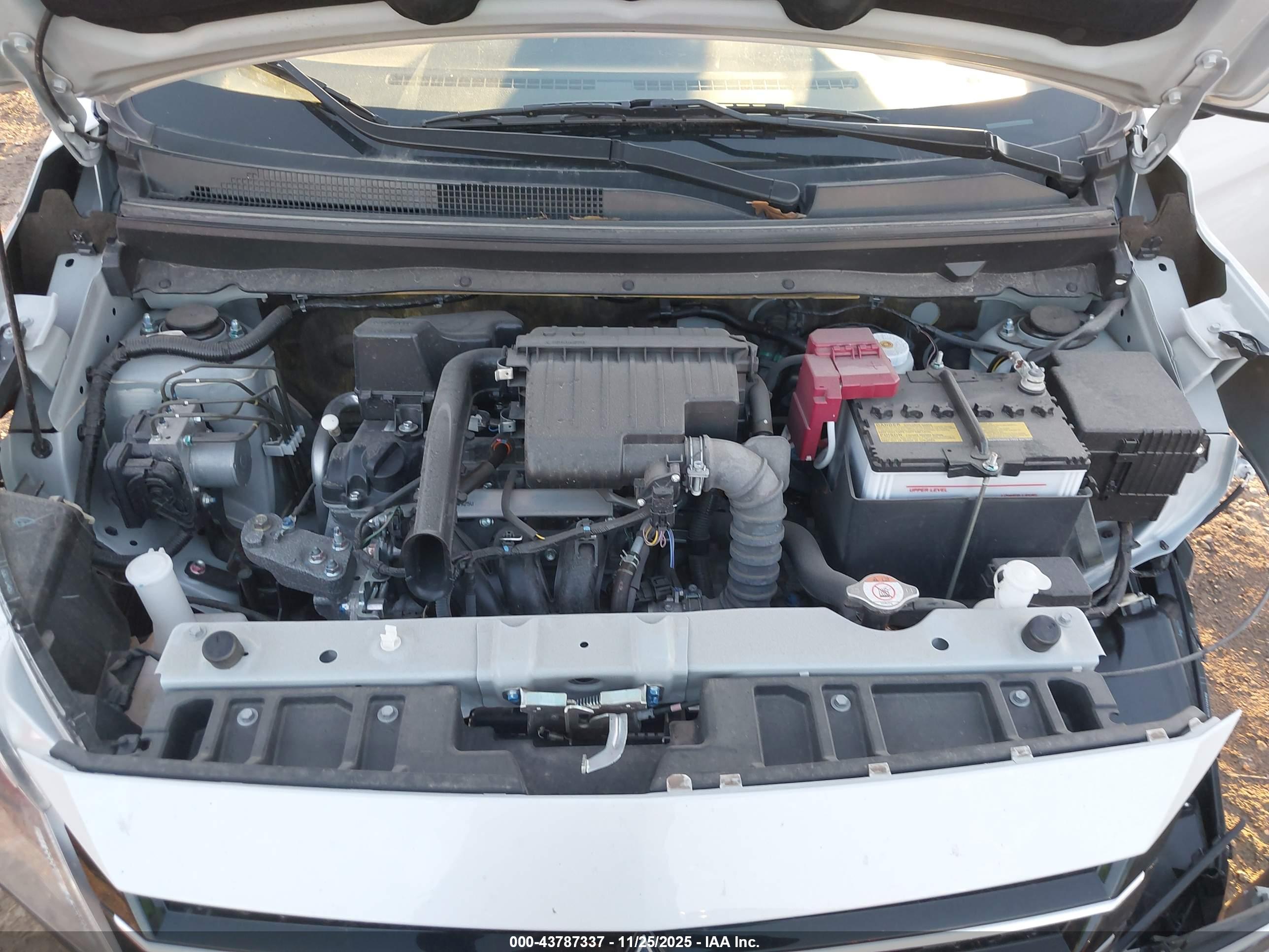 MITSUBISHI MIRAGE image 10