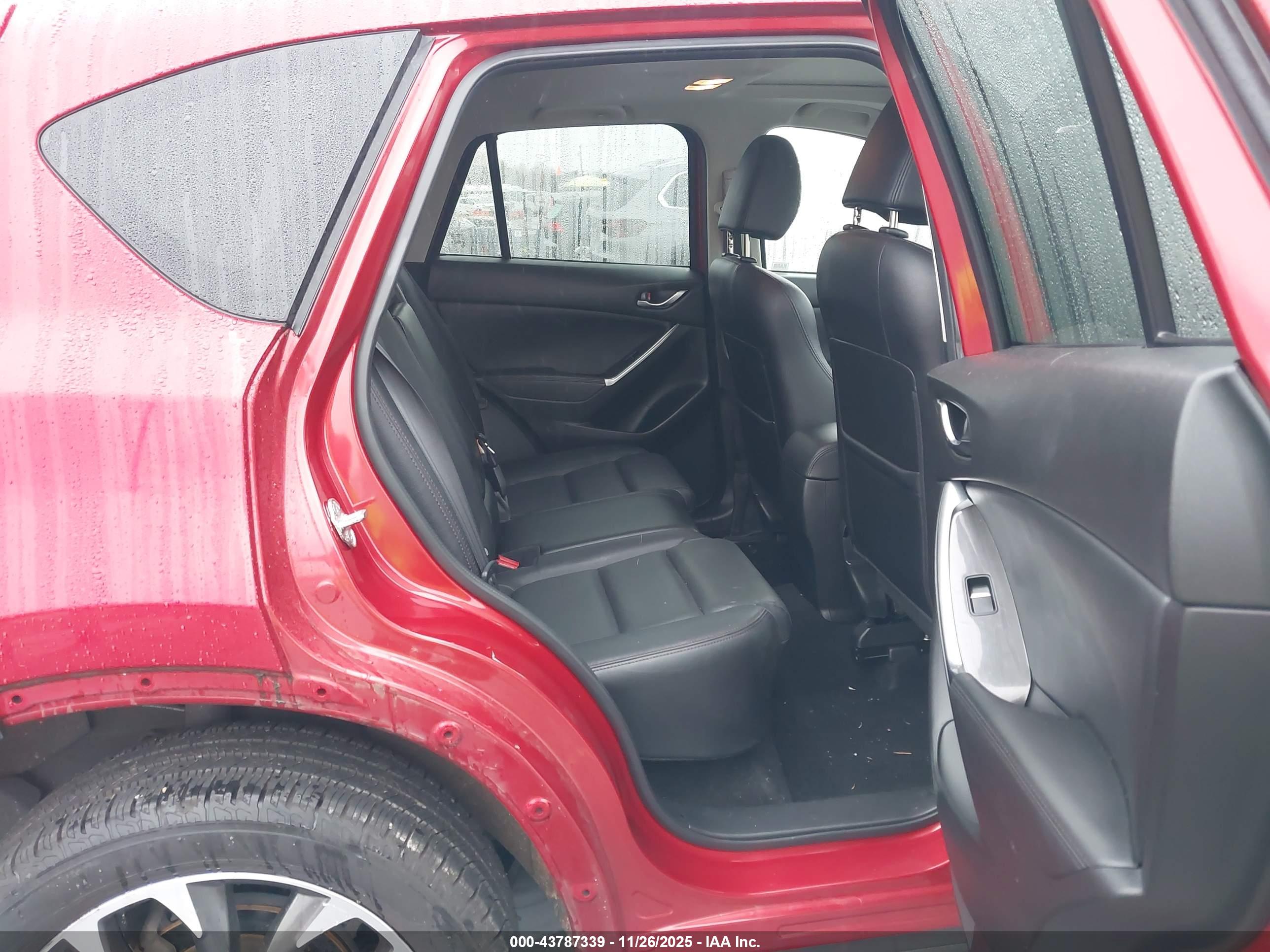 MAZDA CX-5 image 8