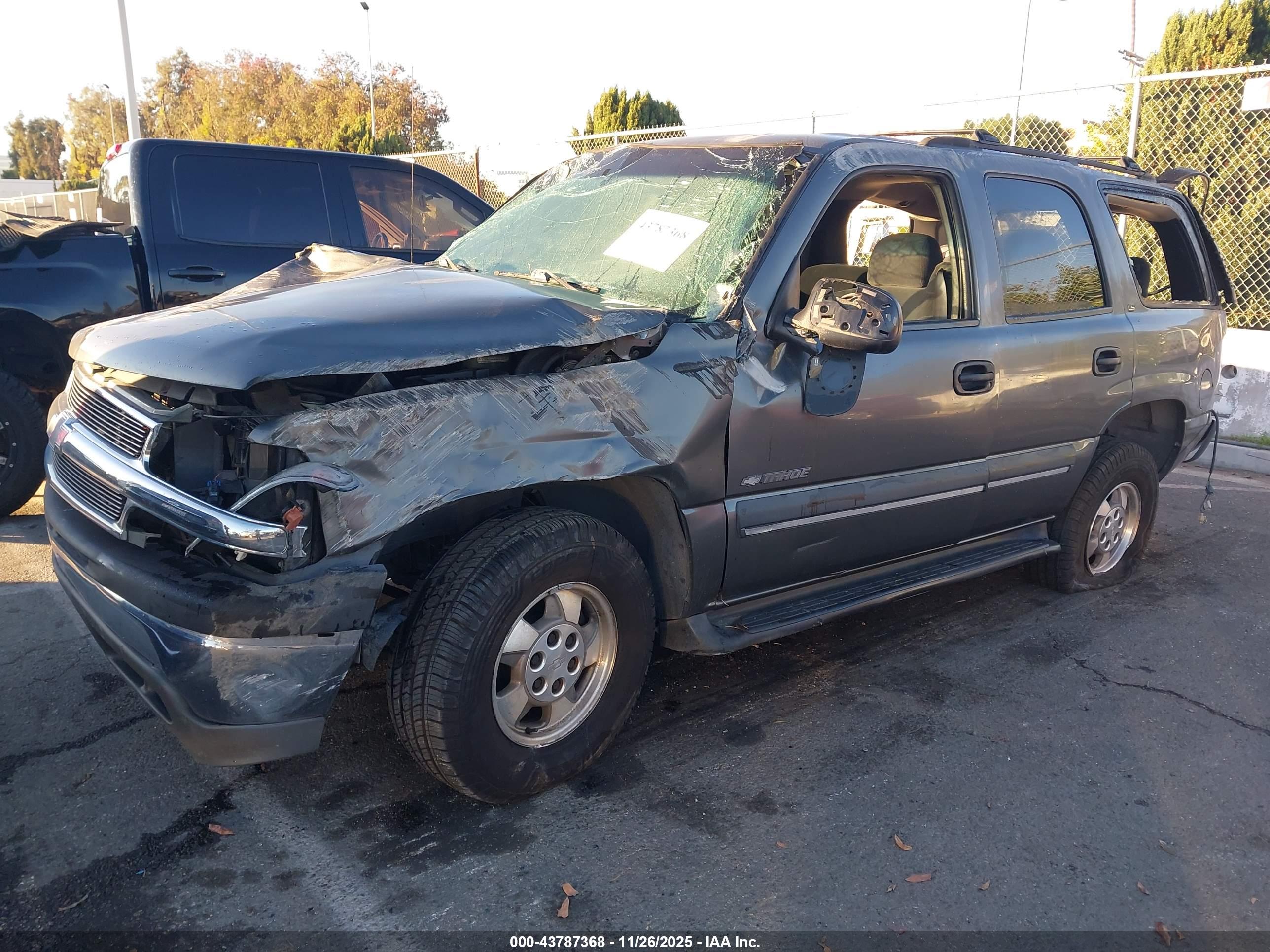 CHEVROLET TAHOE image 2