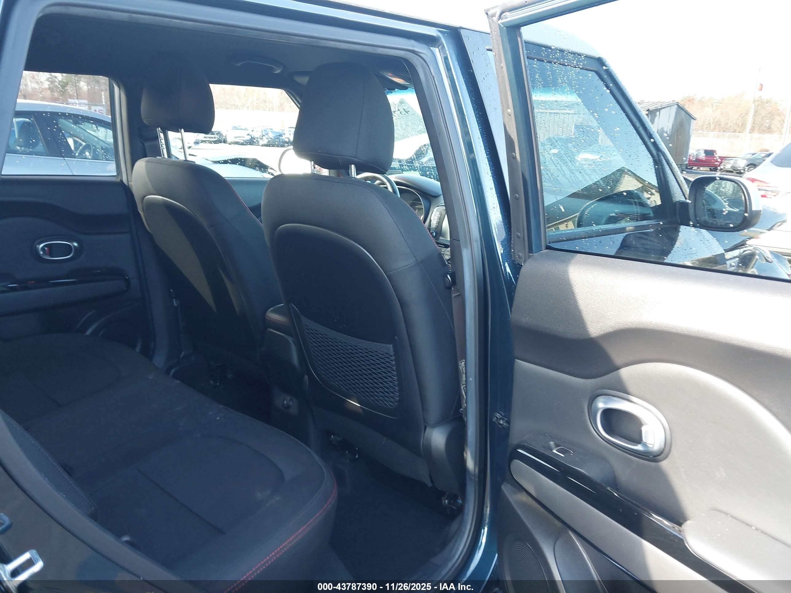 KIA SOUL image 8