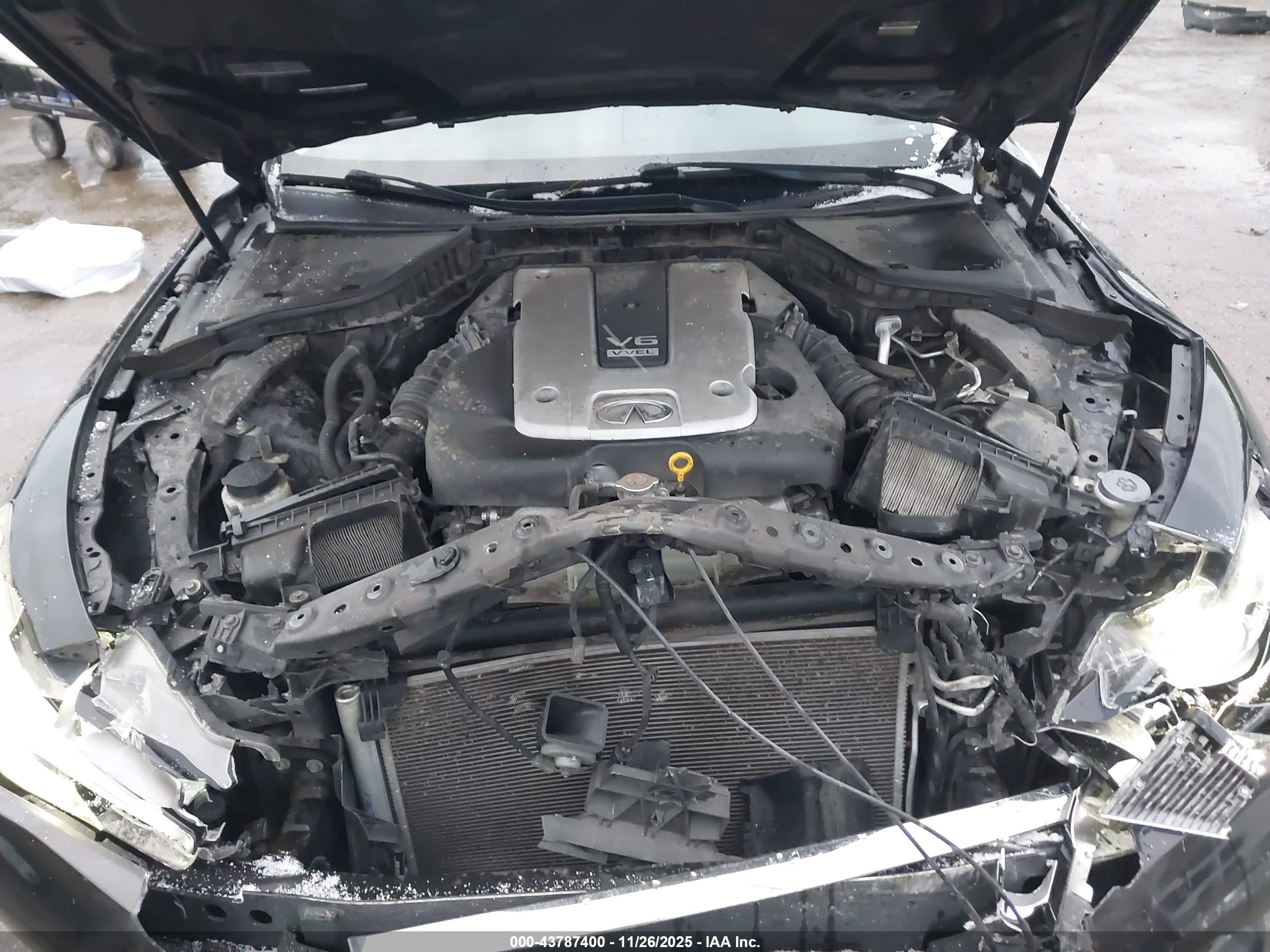 INFINITI Q50 image 10