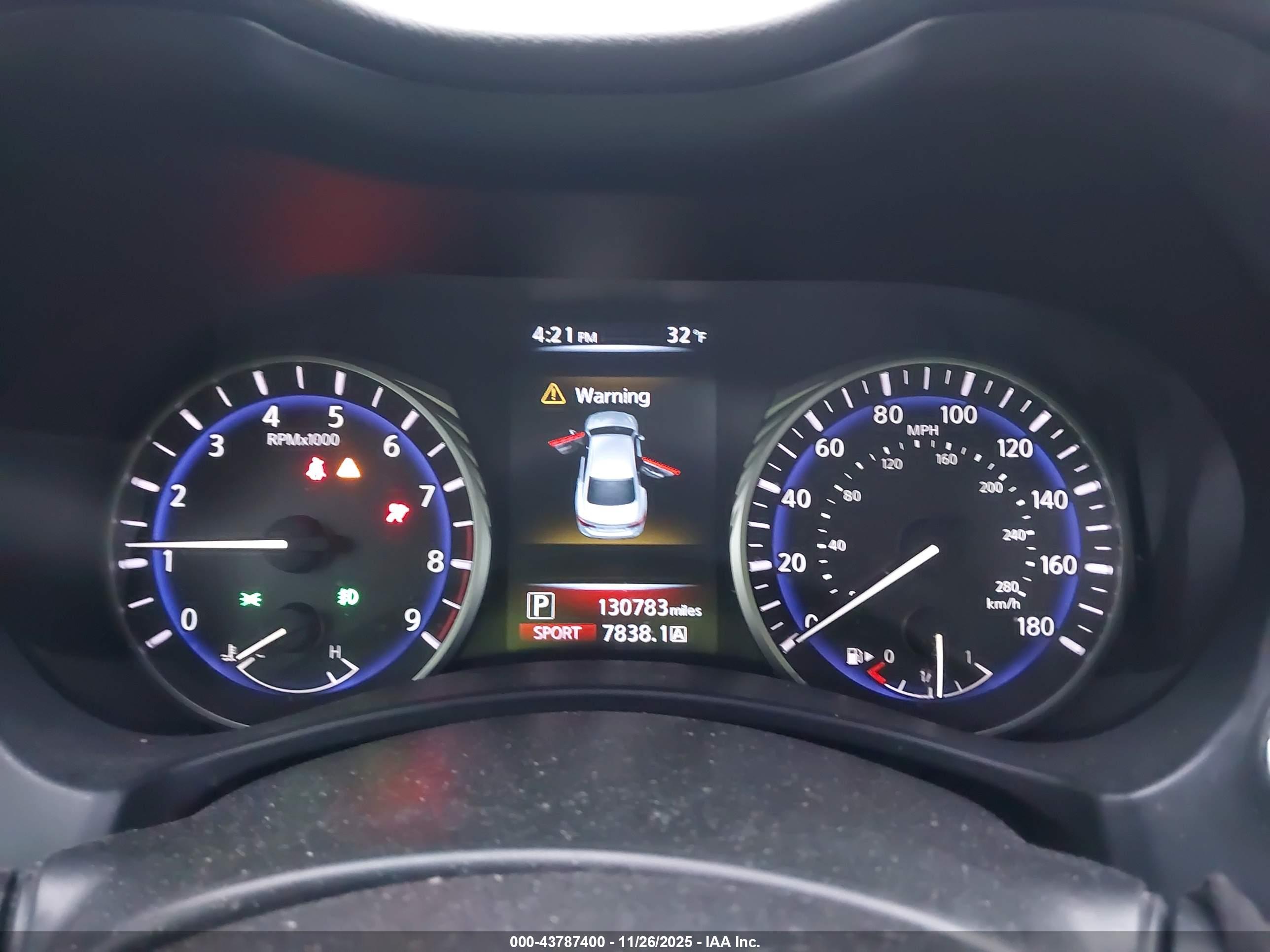 INFINITI Q50 image 7