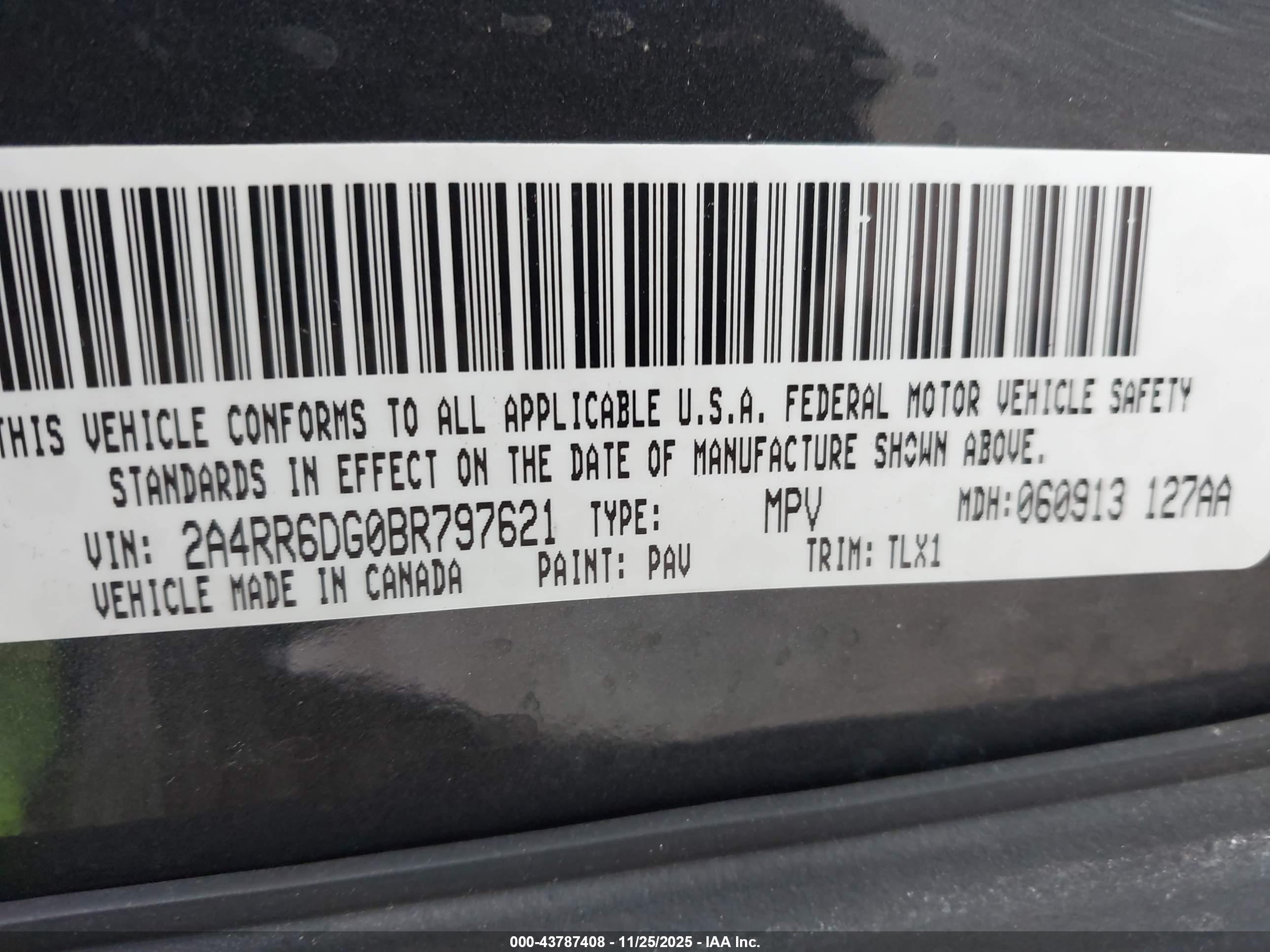 CHRYSLER TOWN image 9