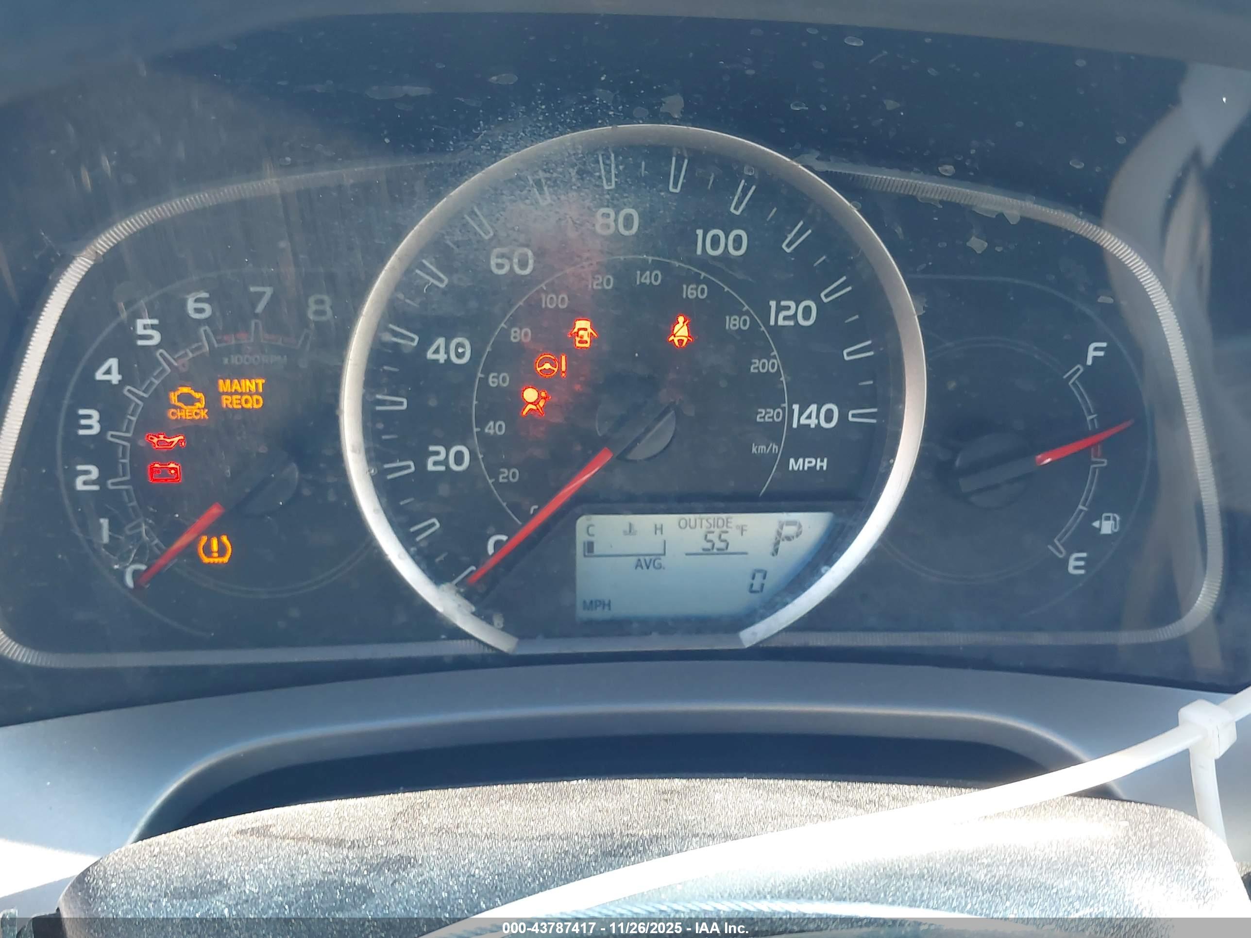 TOYOTA RAV4 image 7