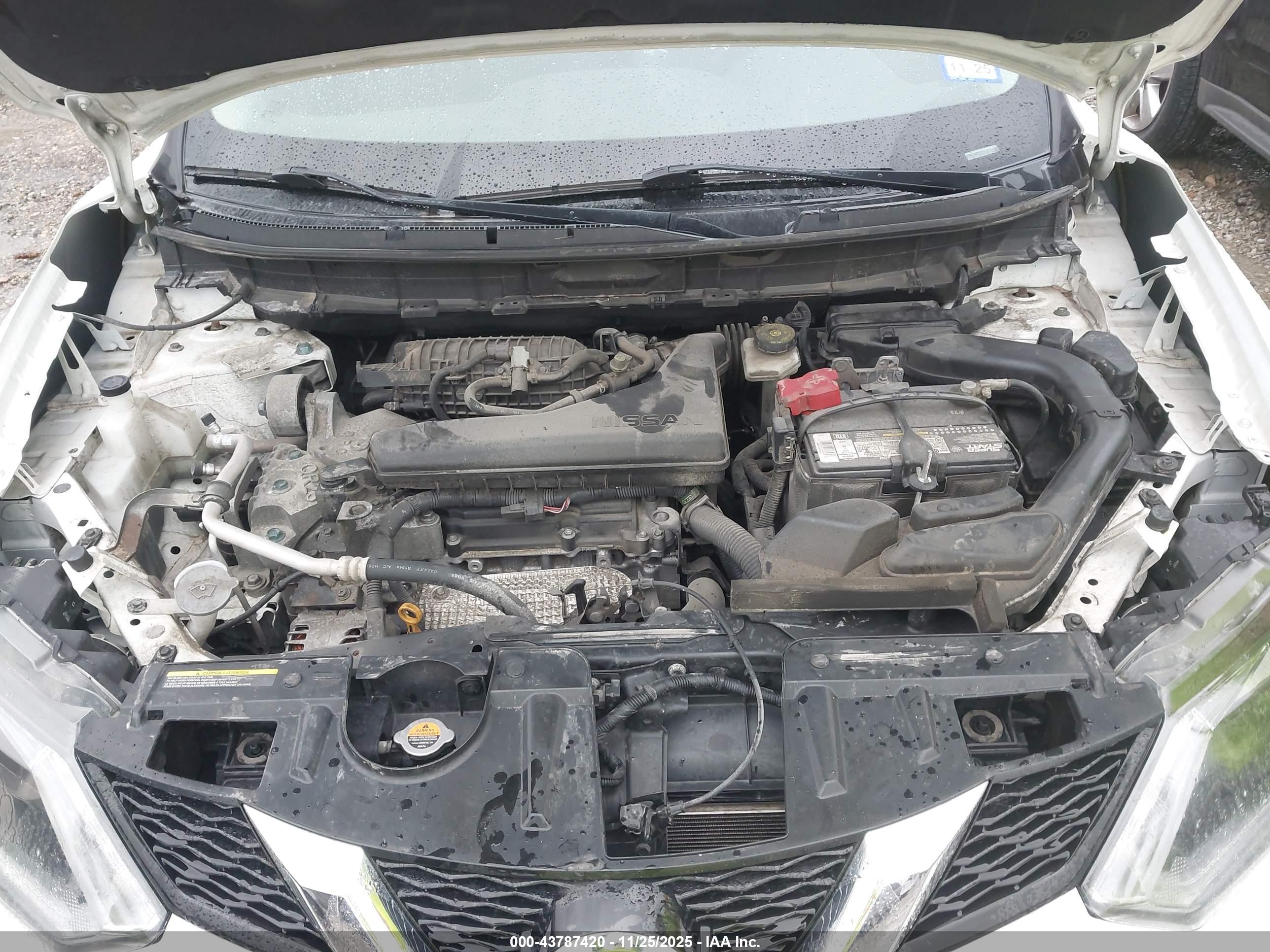 NISSAN ROGUE image 10