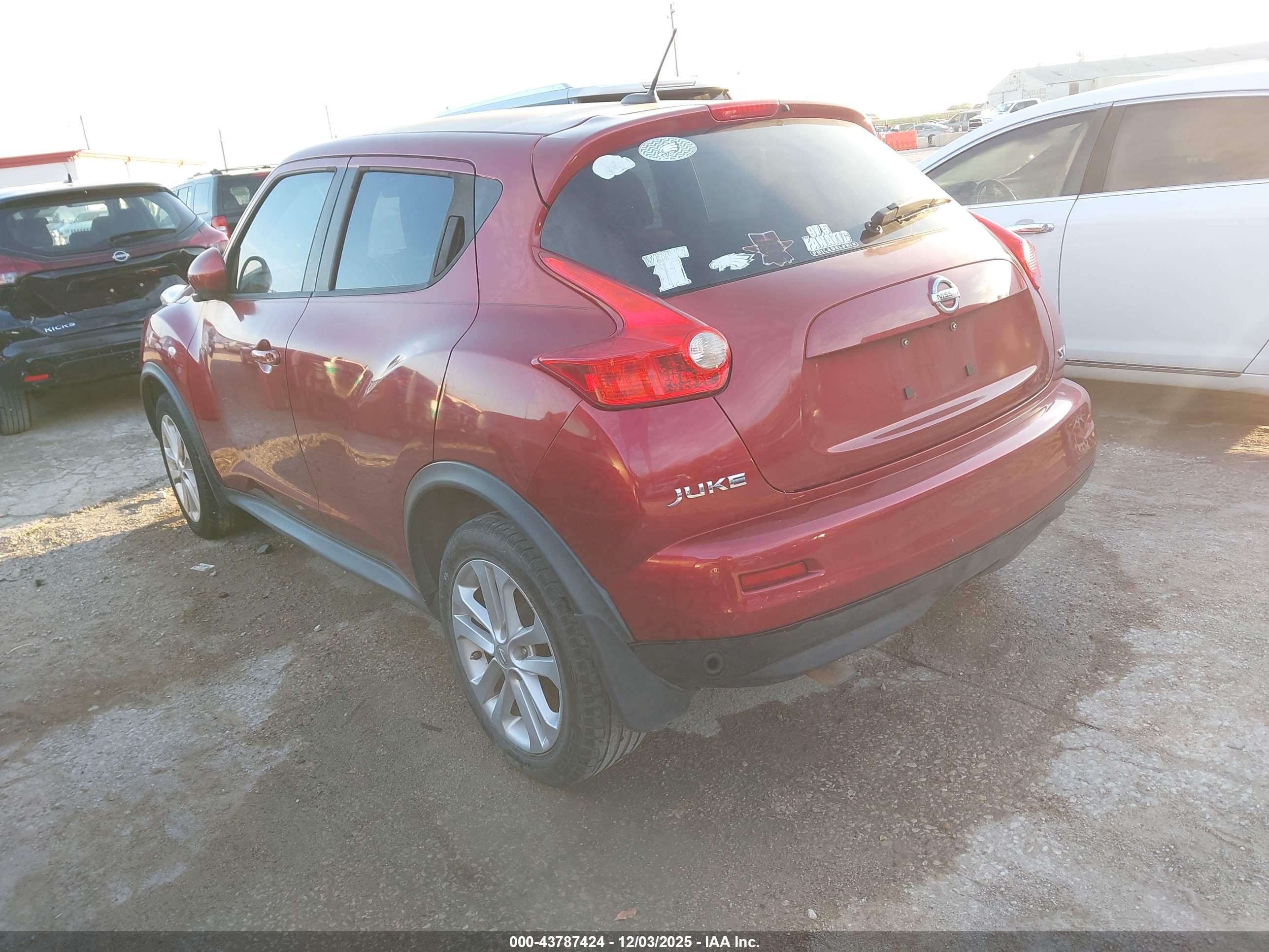 NISSAN JUKE image 3
