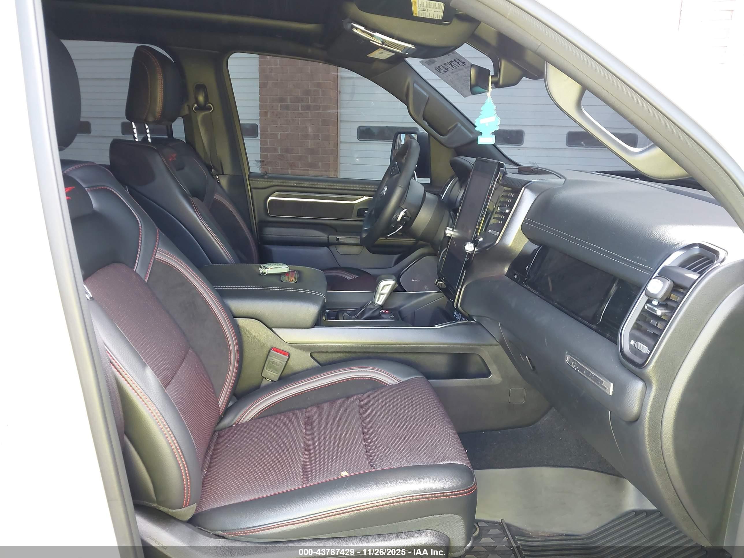 RAM 1500 image 5