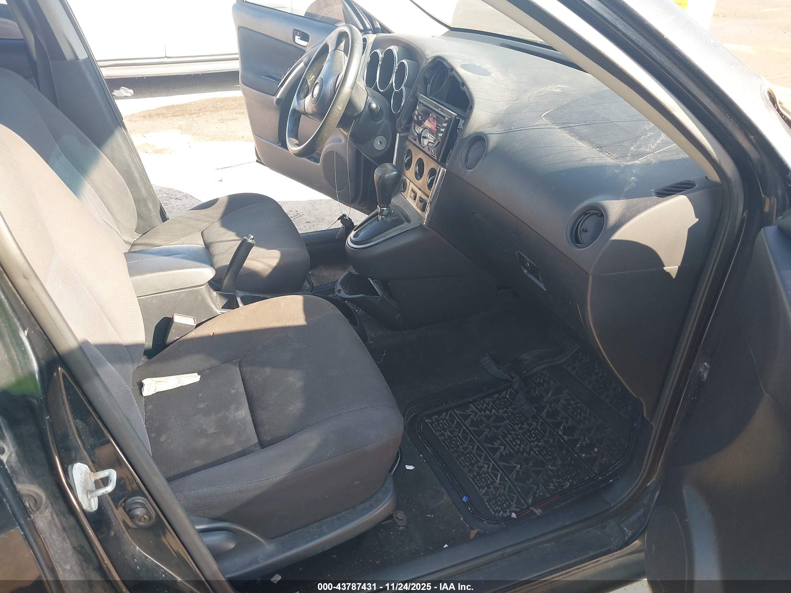 TOYOTA MATRIX image 5
