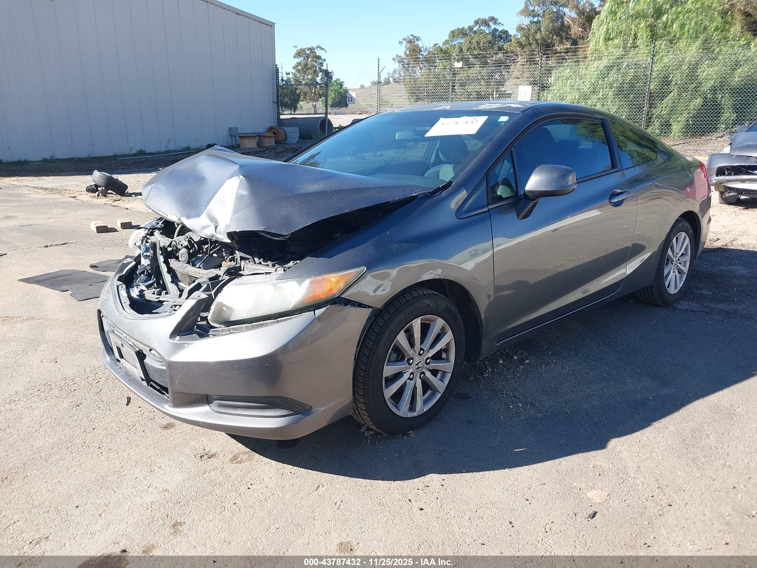 HONDA CIVIC image 2