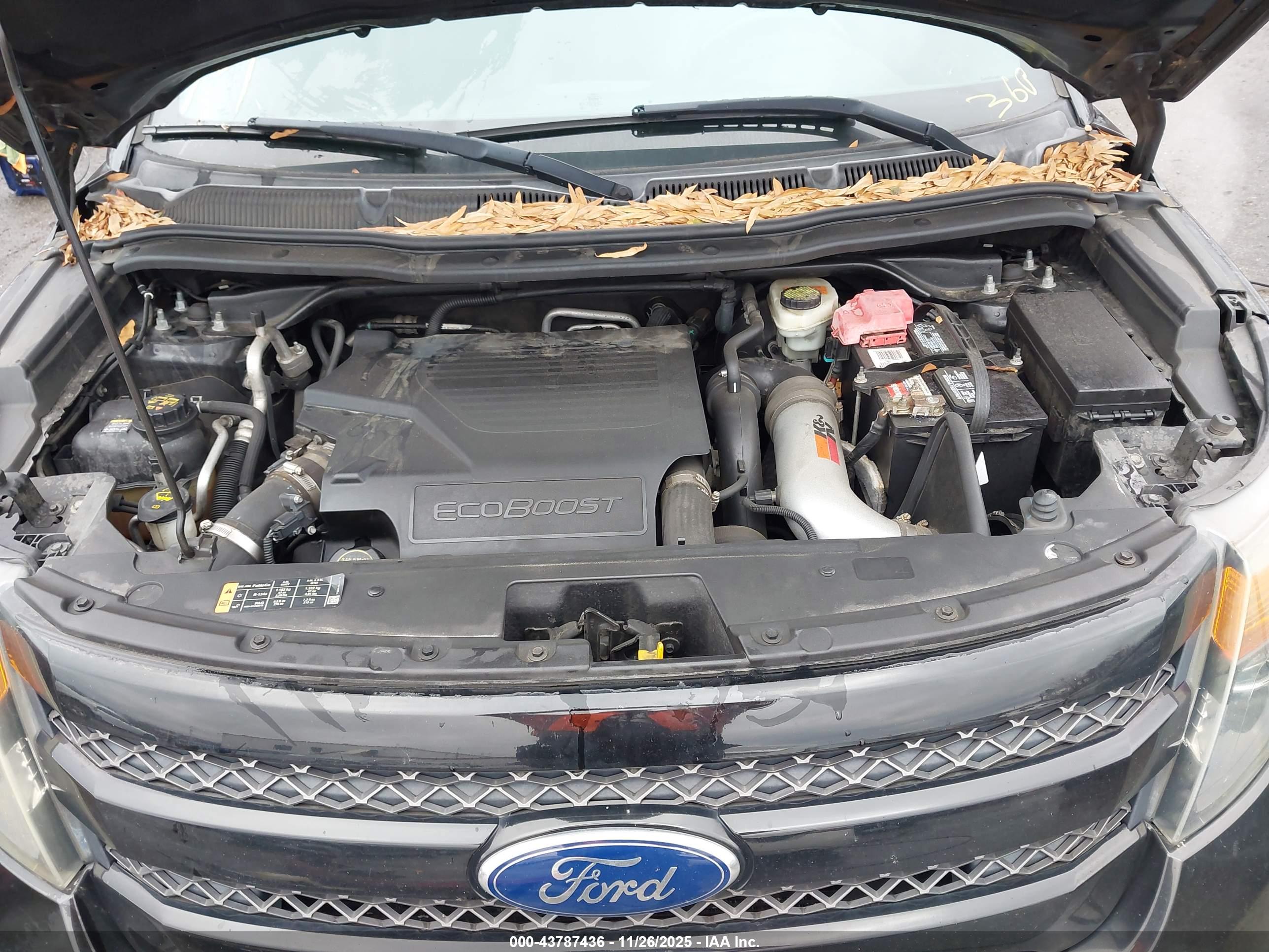 FORD EXPLORER image 10