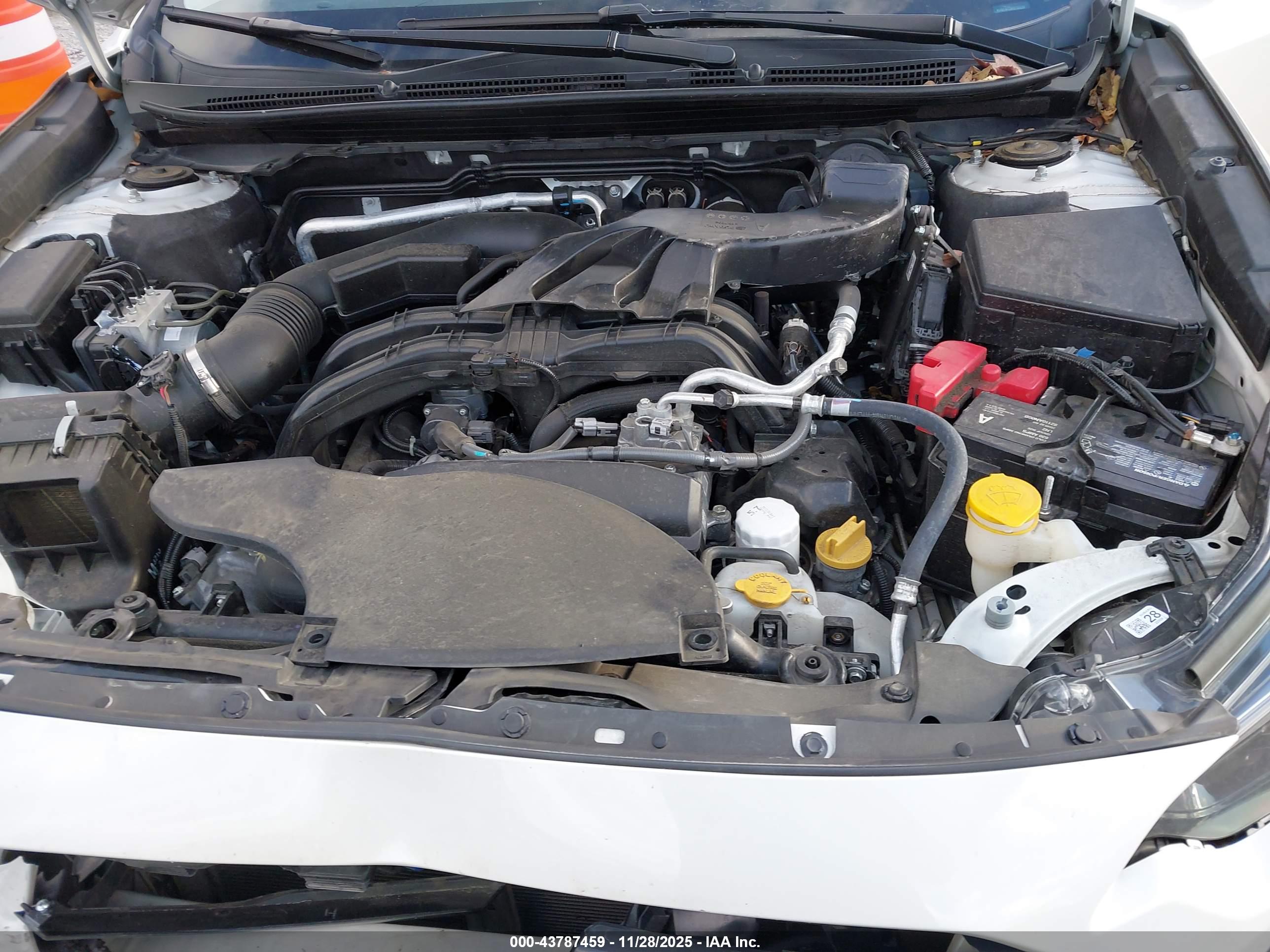 SUBARU OUTBACK image 10