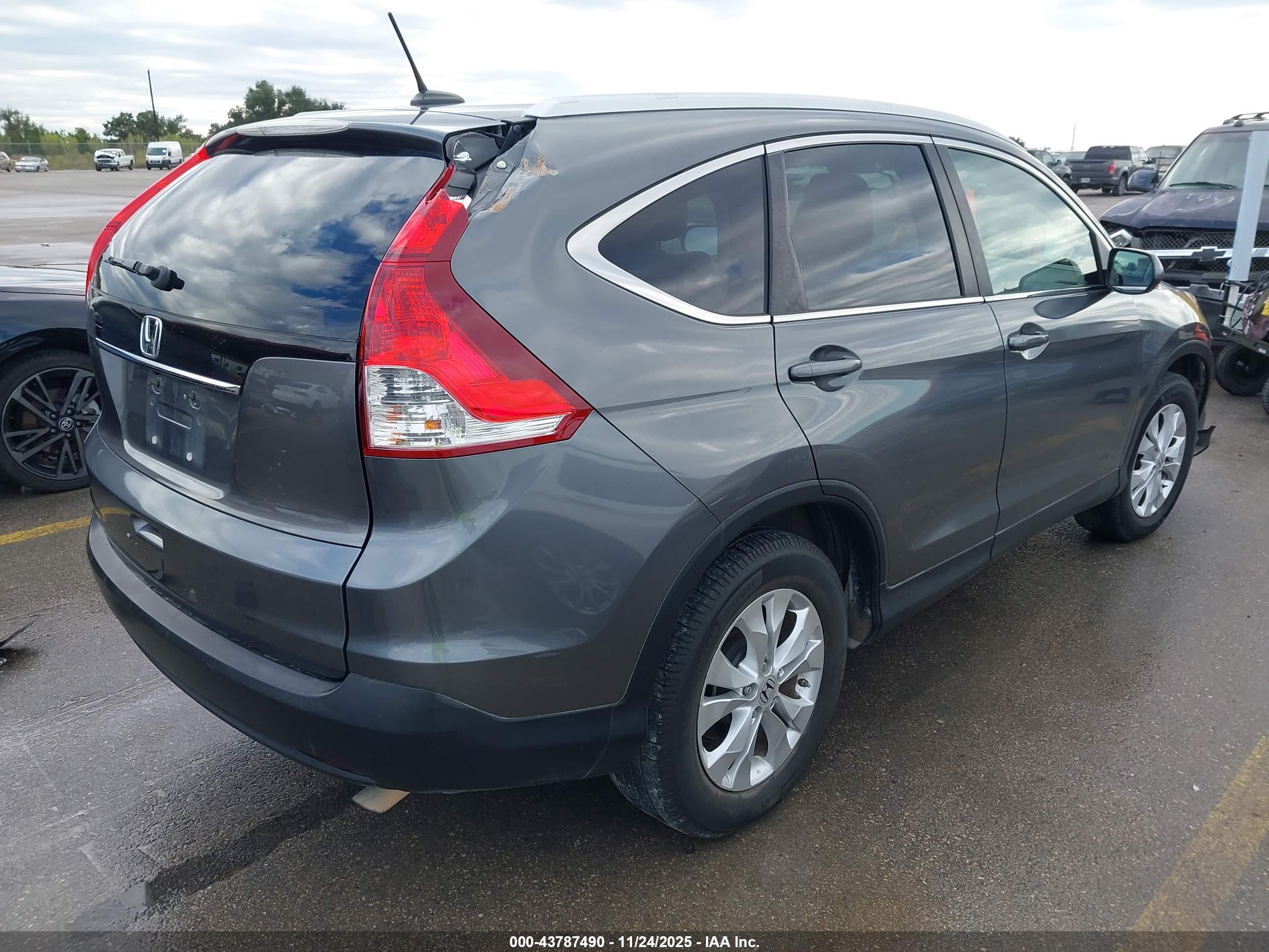 HONDA CR-V image 4