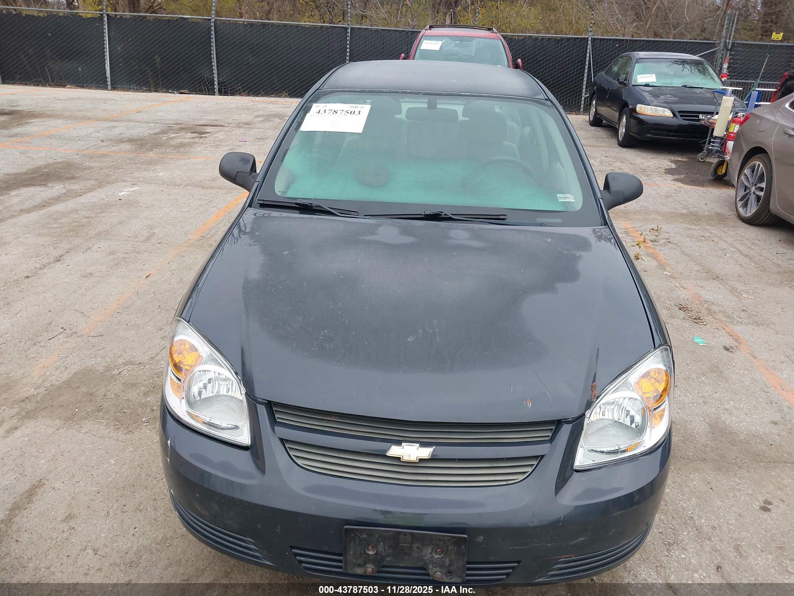 CHEVROLET COBALT image 6