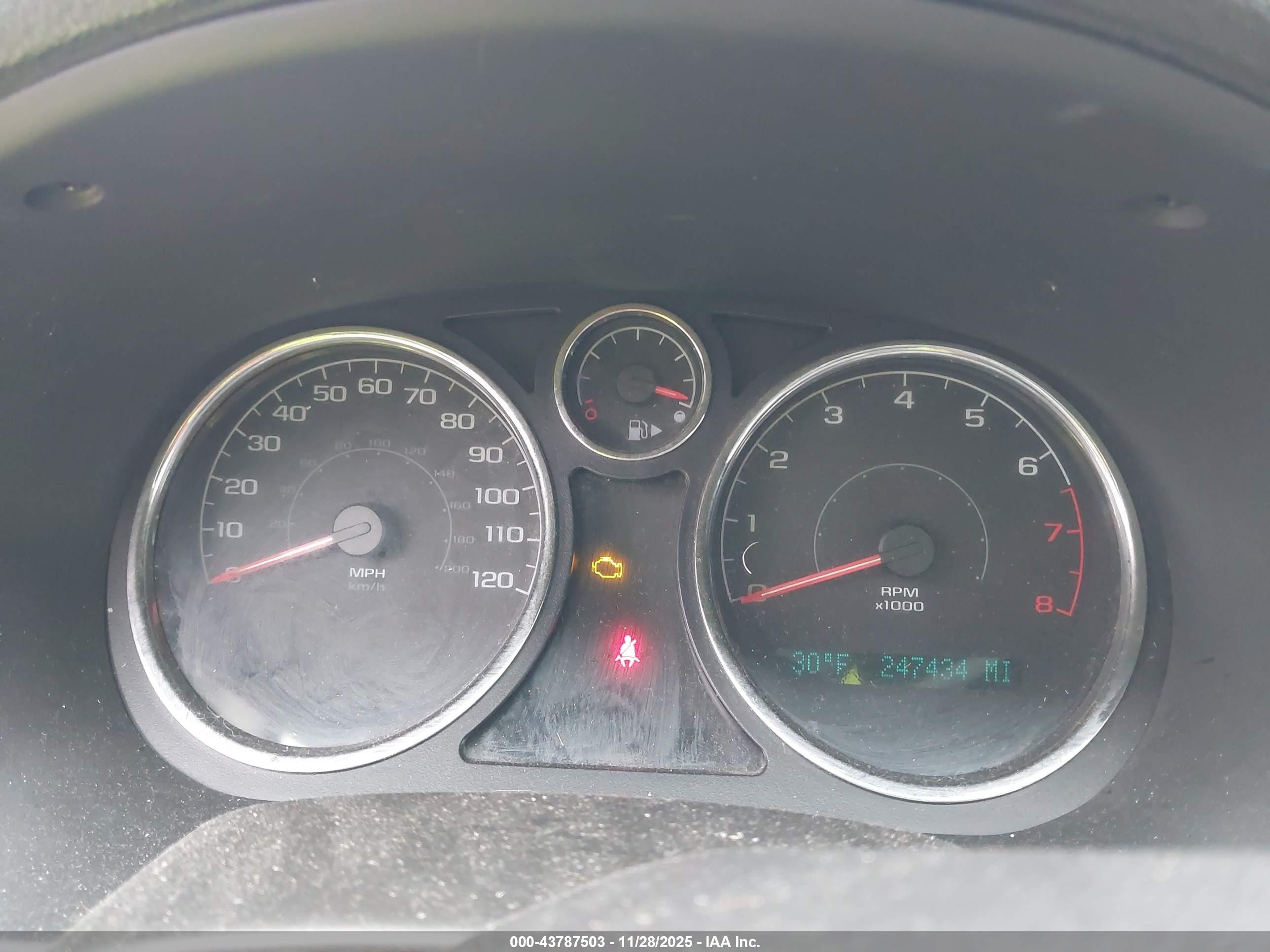 CHEVROLET COBALT image 7