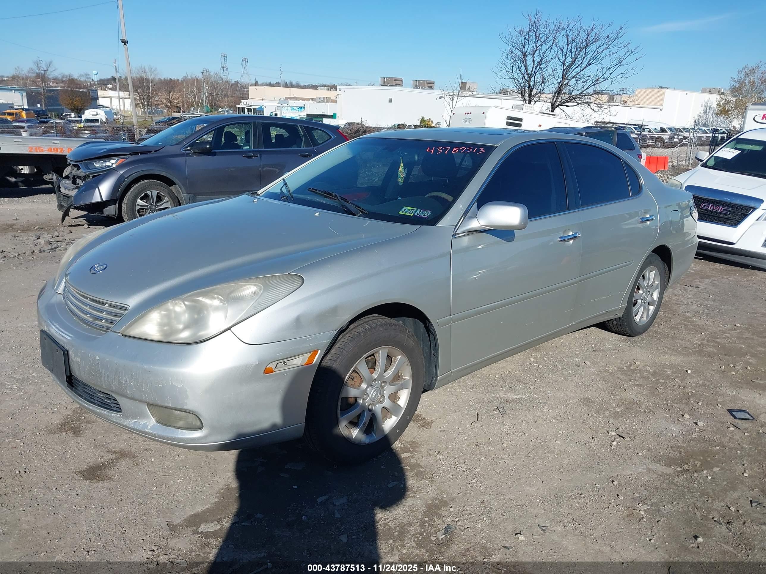 LEXUS ES image 2