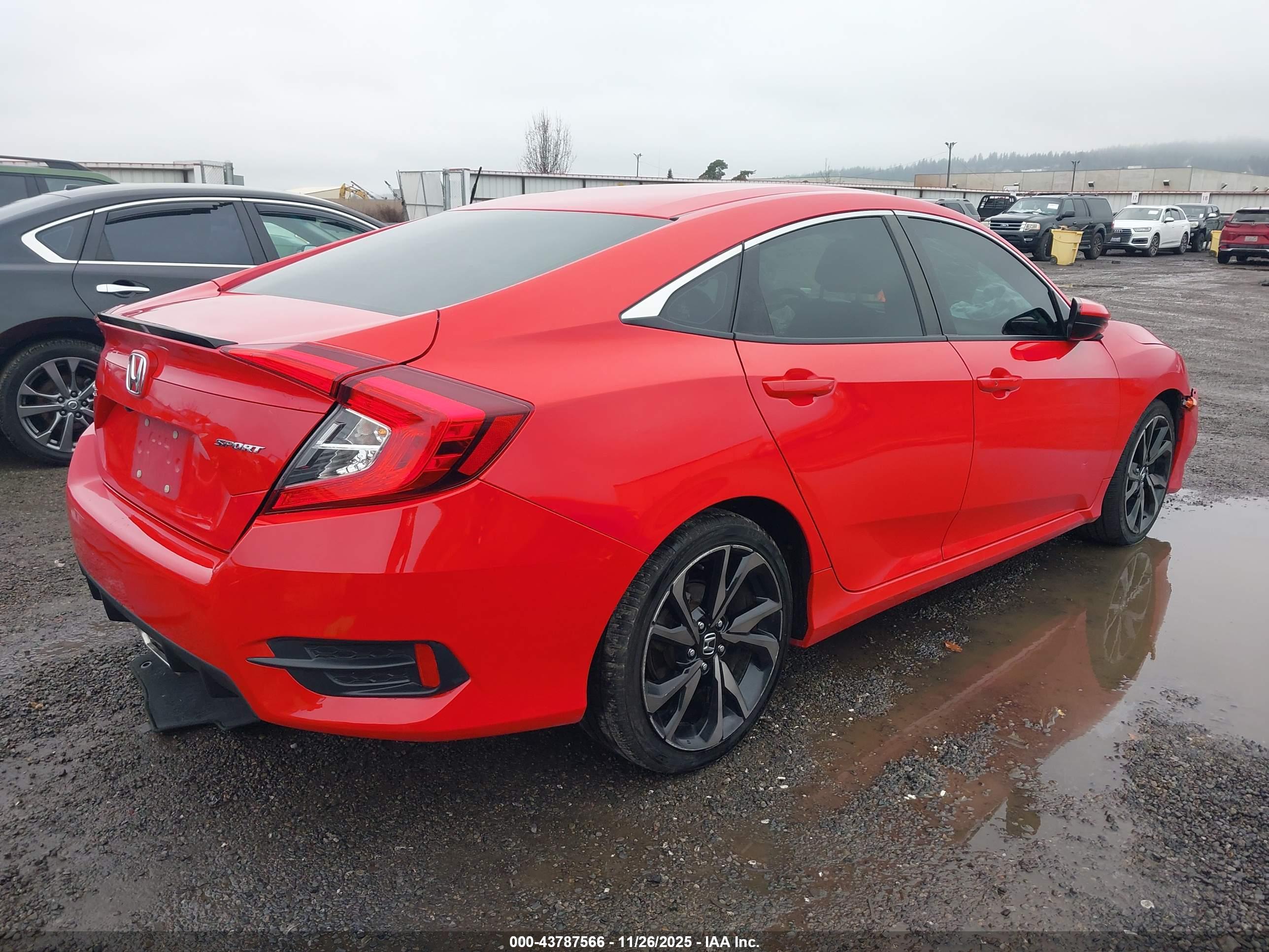 HONDA CIVIC image 4