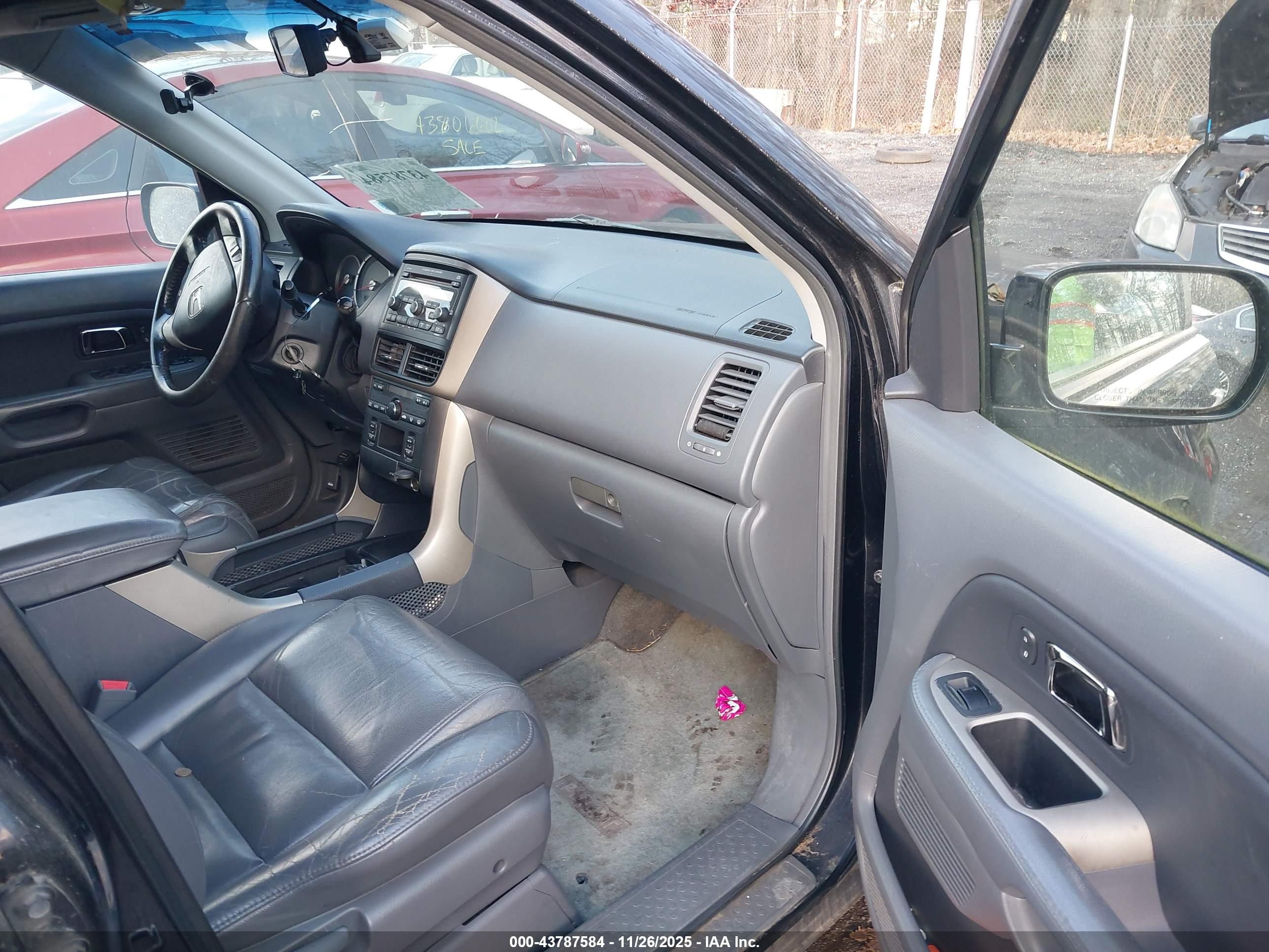 HONDA PILOT image 5