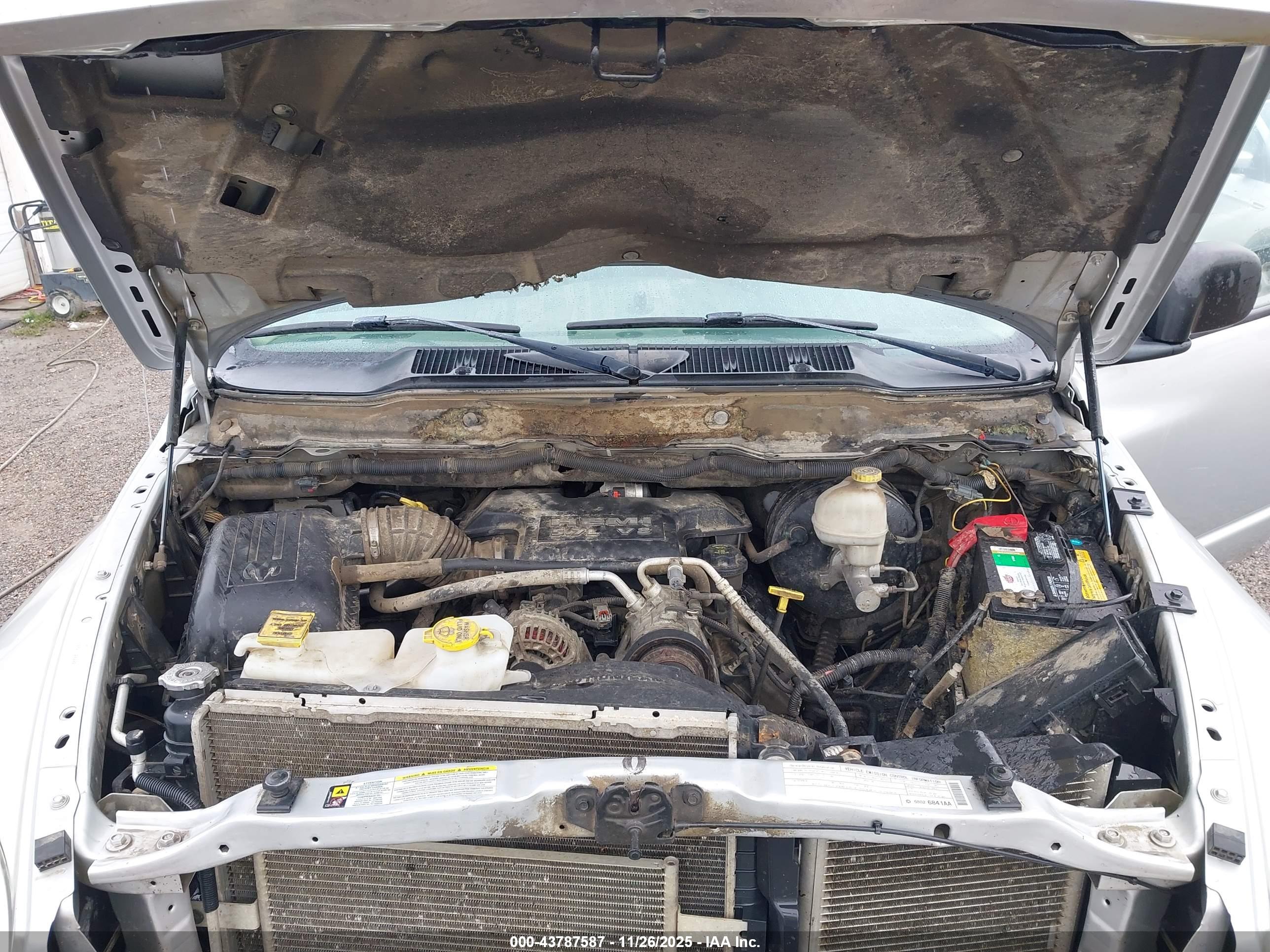 DODGE RAM image 10
