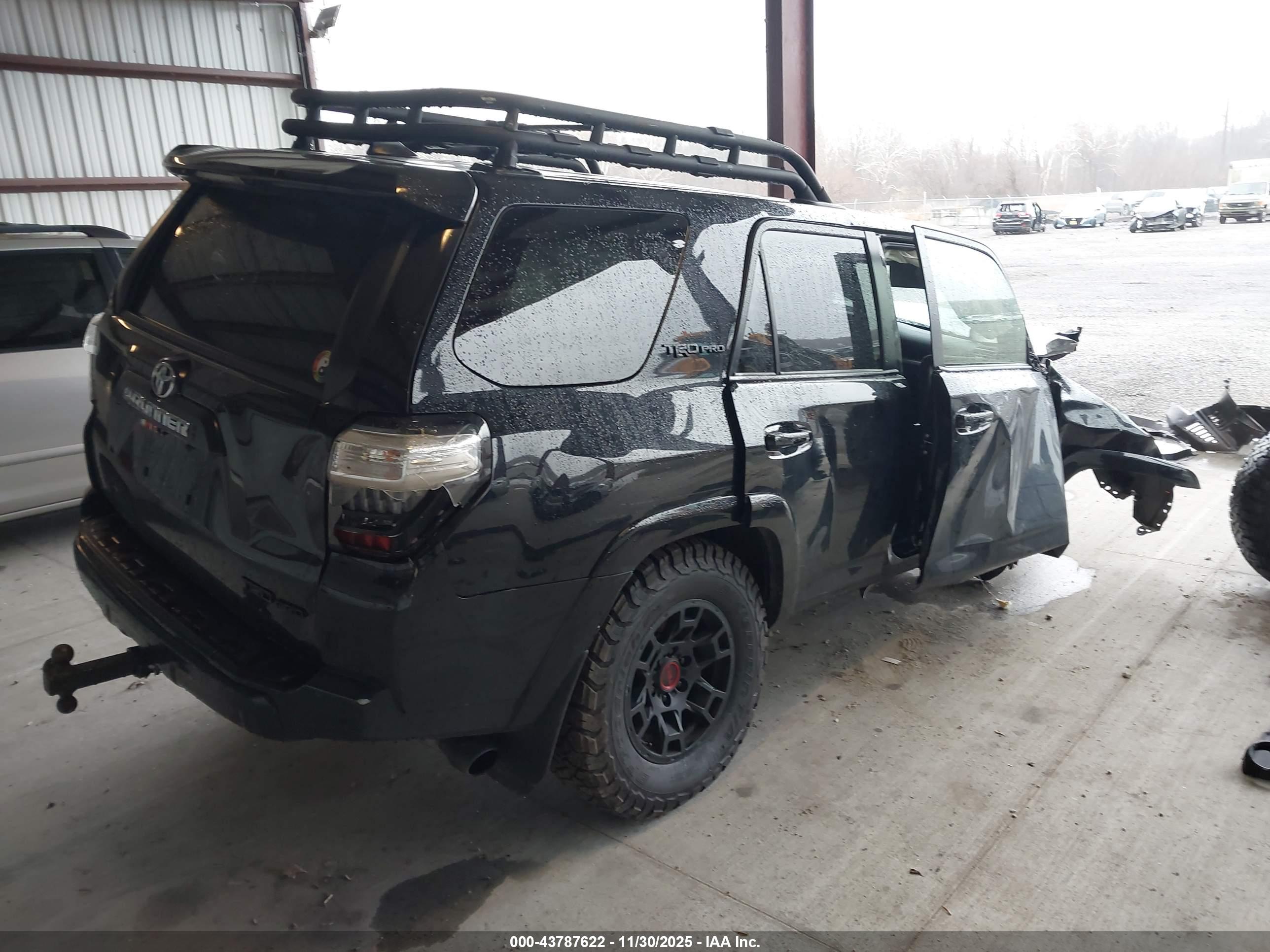 TOYOTA 4RUNNER image 4