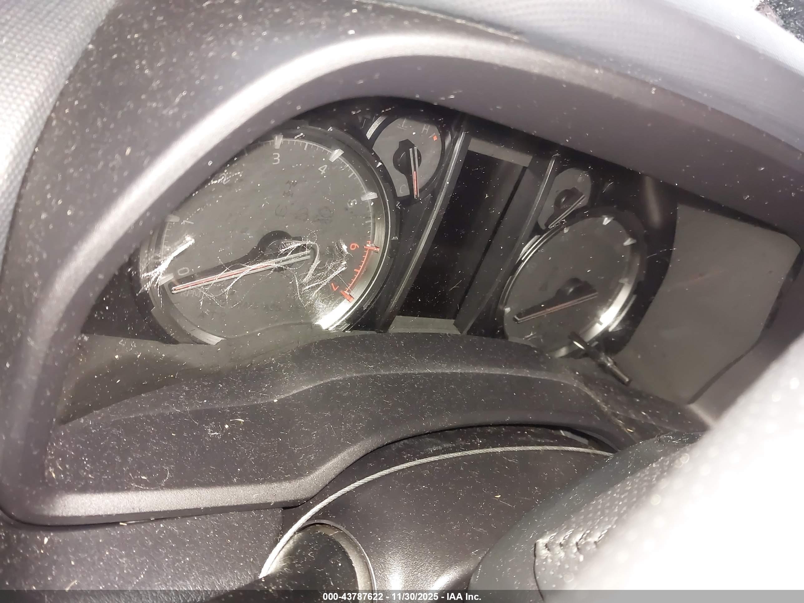TOYOTA 4RUNNER image 7