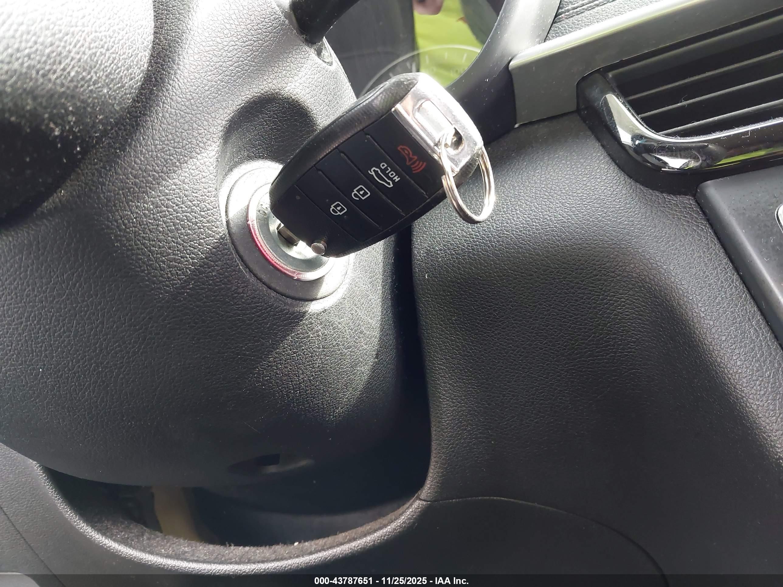 KIA OPTIMA image 11
