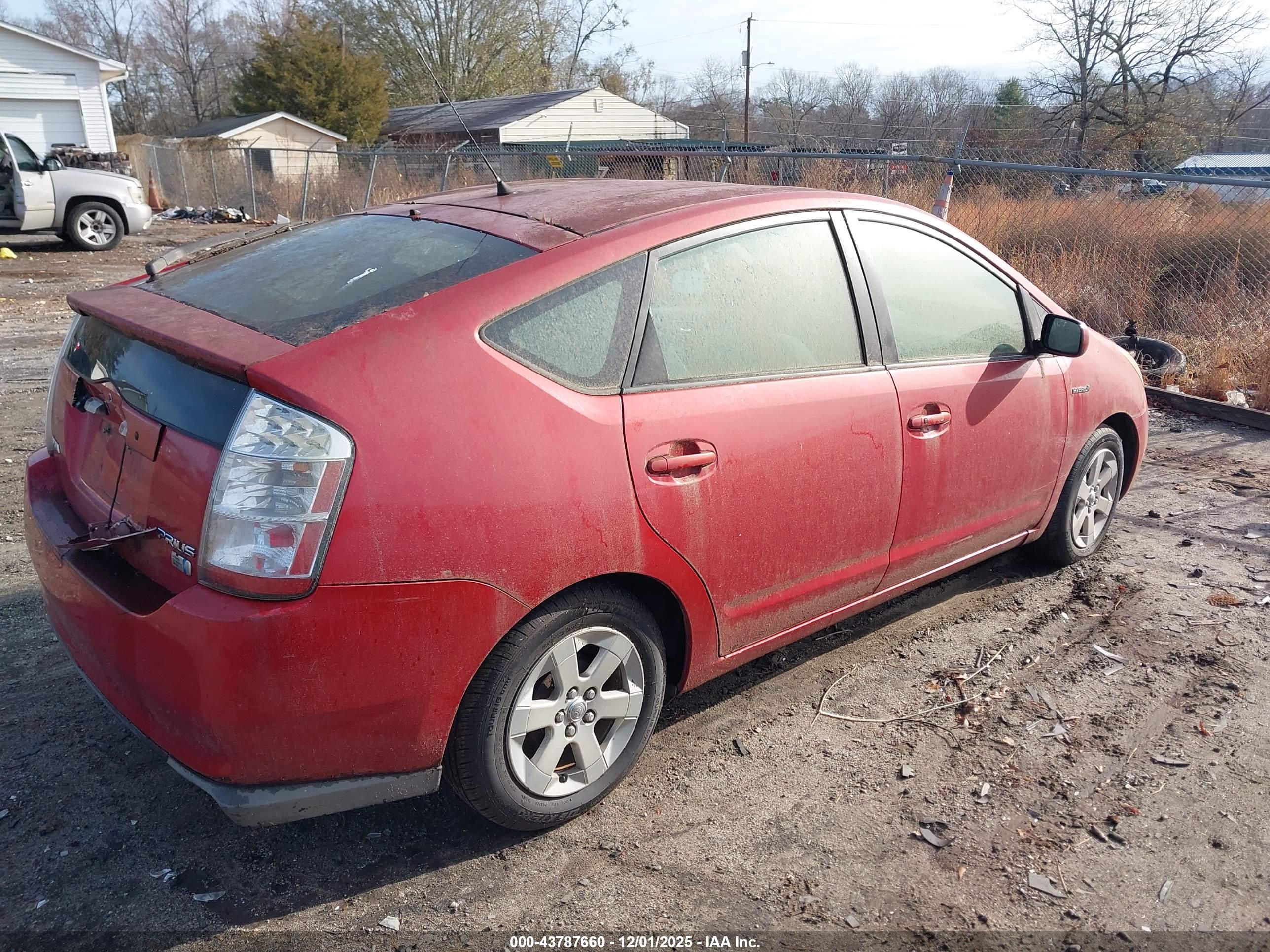 TOYOTA PRIUS image 4