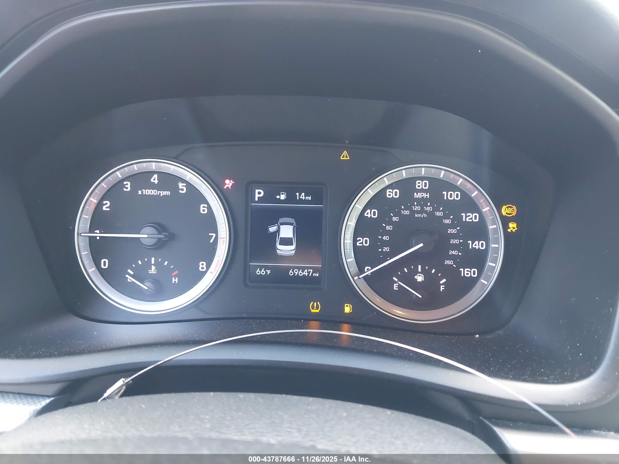 HYUNDAI SONATA image 7