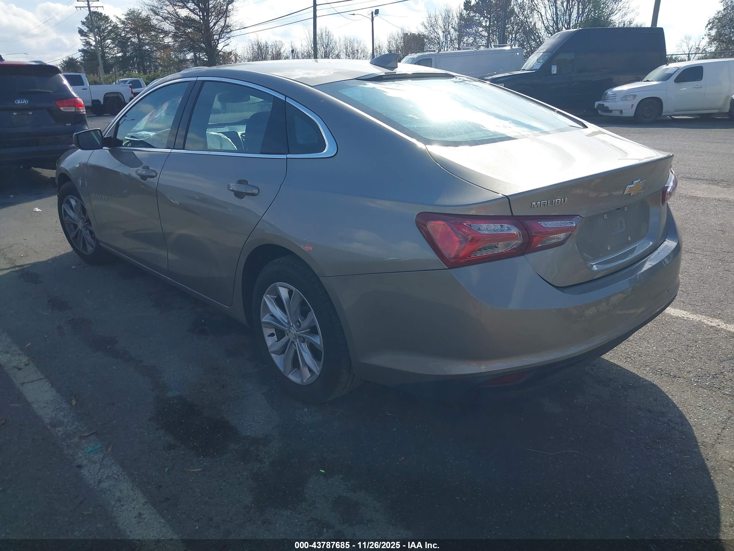 CHEVROLET MALIBU image 3