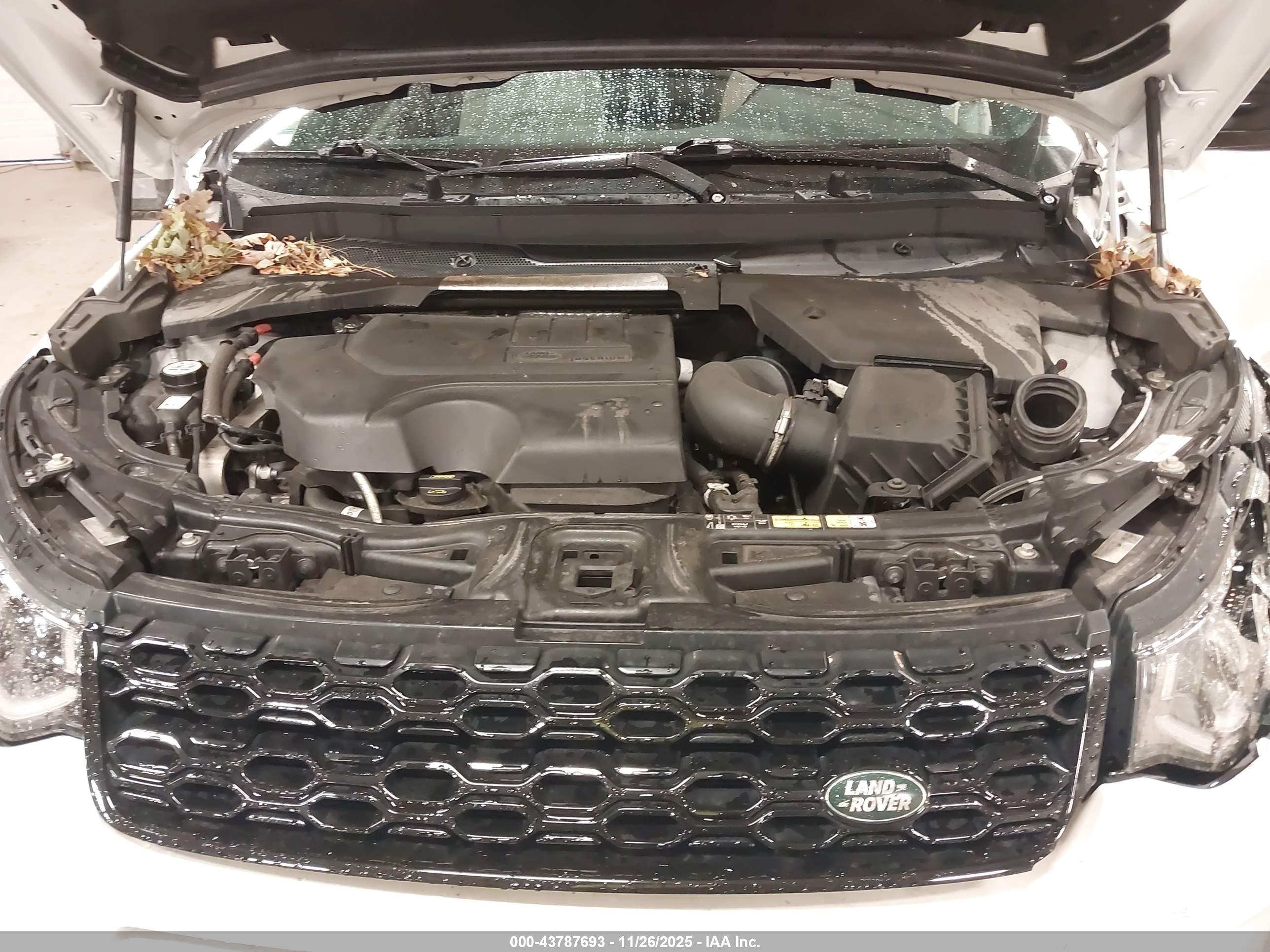 LAND ROVER image 10