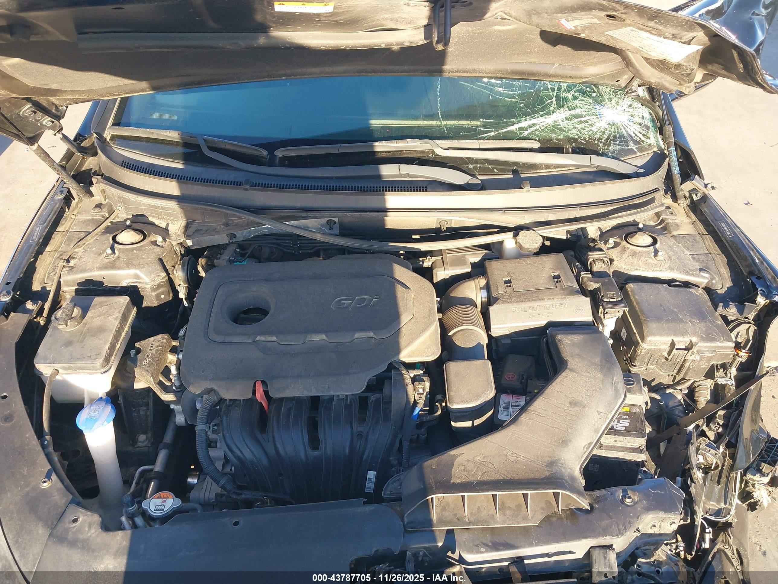 HYUNDAI SONATA image 10
