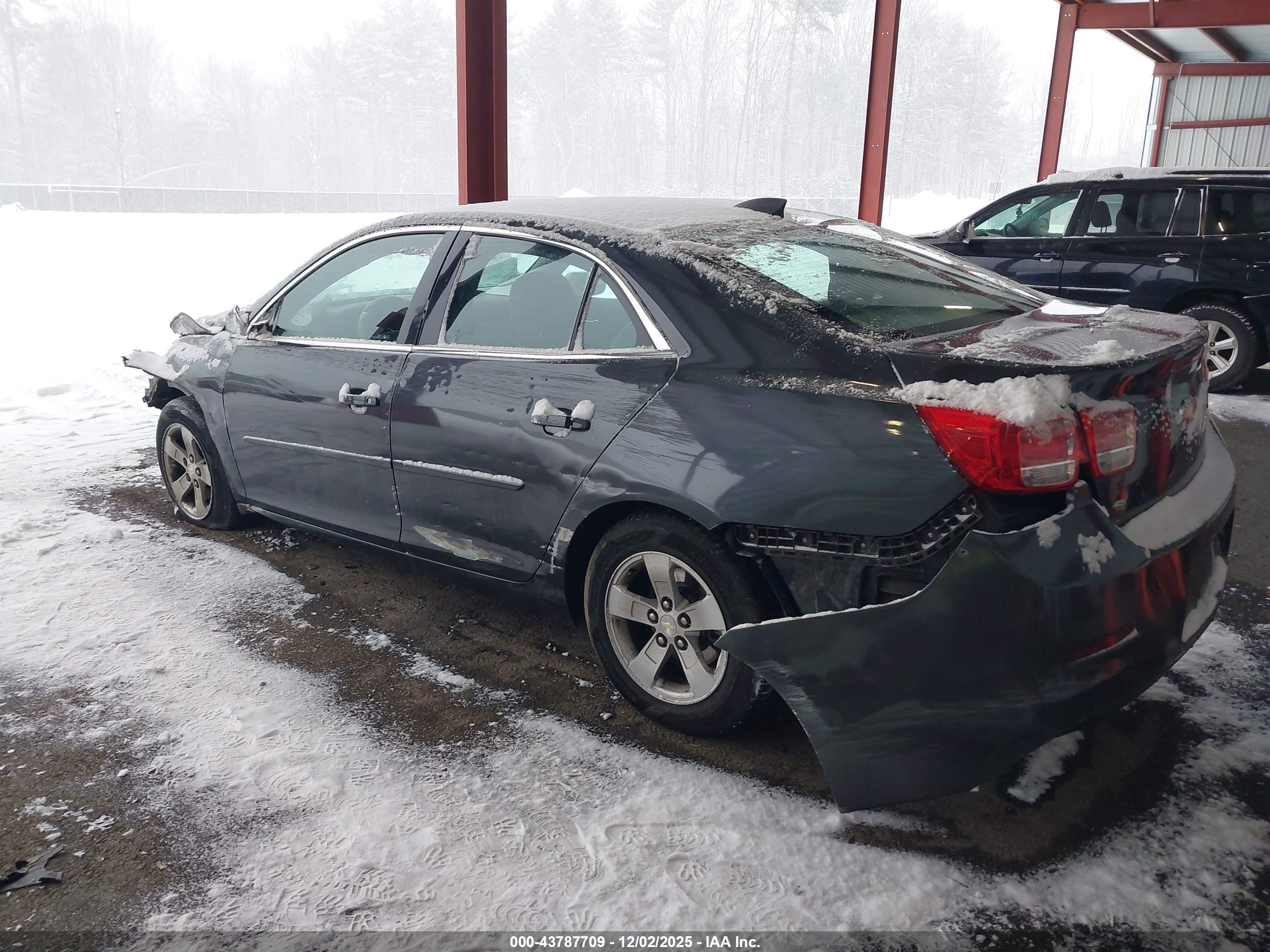 CHEVROLET MALIBU image 3