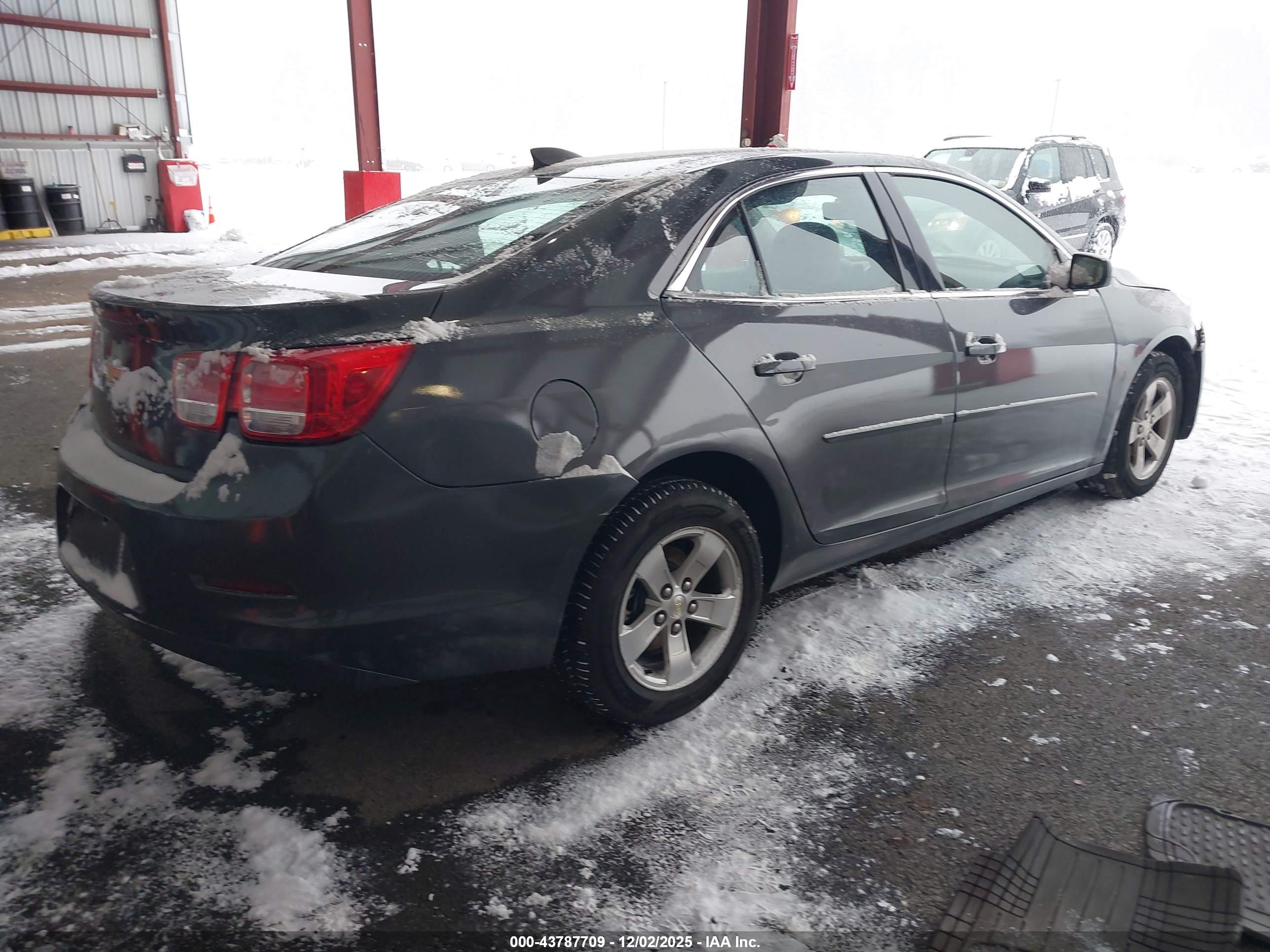 CHEVROLET MALIBU image 4