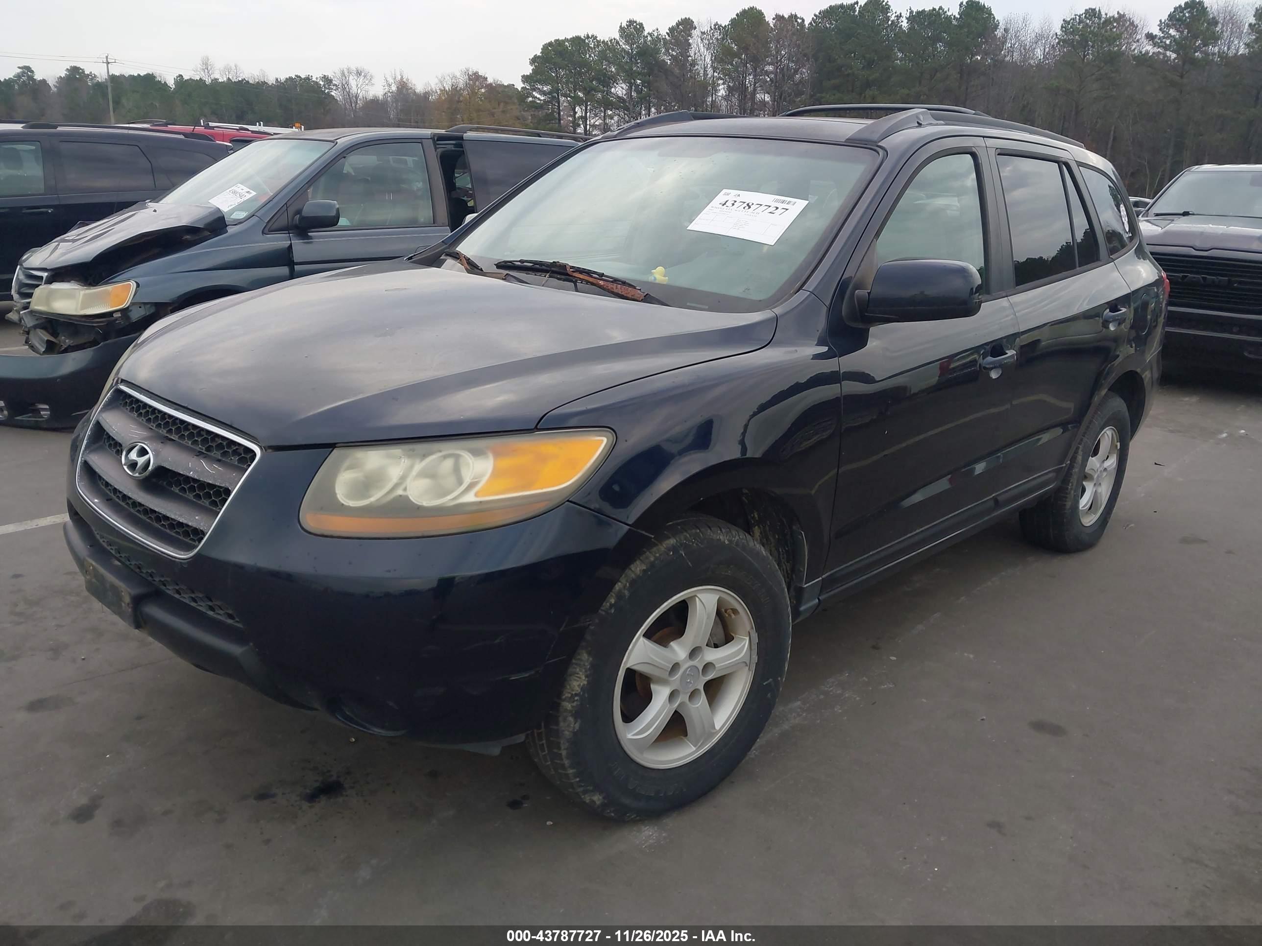 HYUNDAI SANTA image 2
