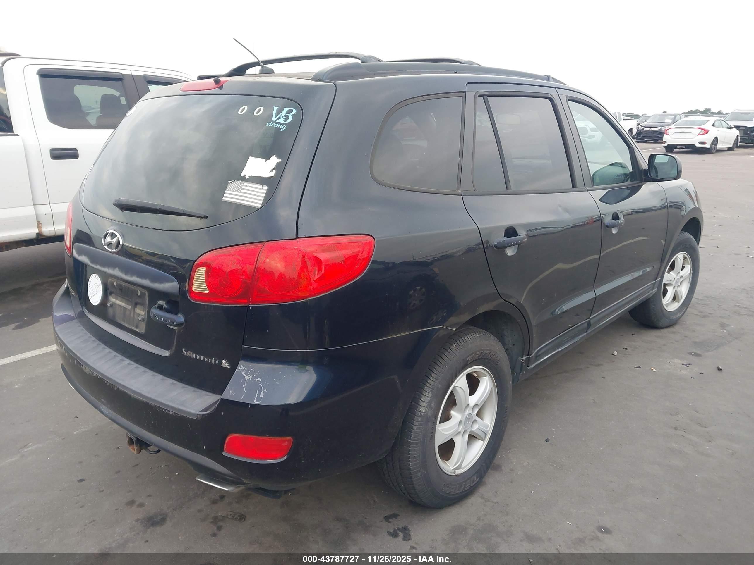 HYUNDAI SANTA image 4