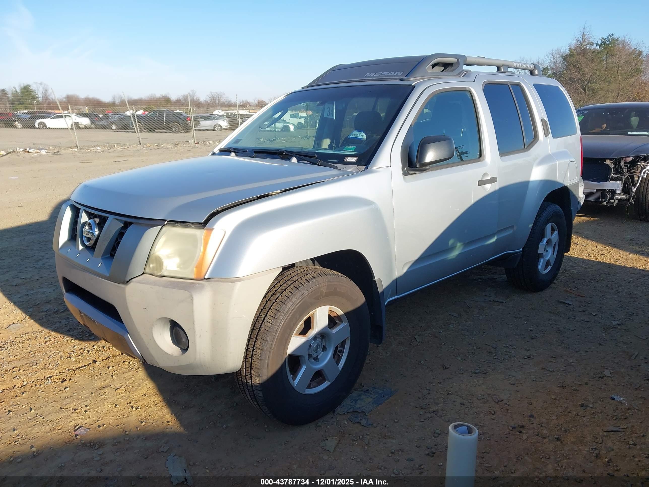 NISSAN XTERRA image 2
