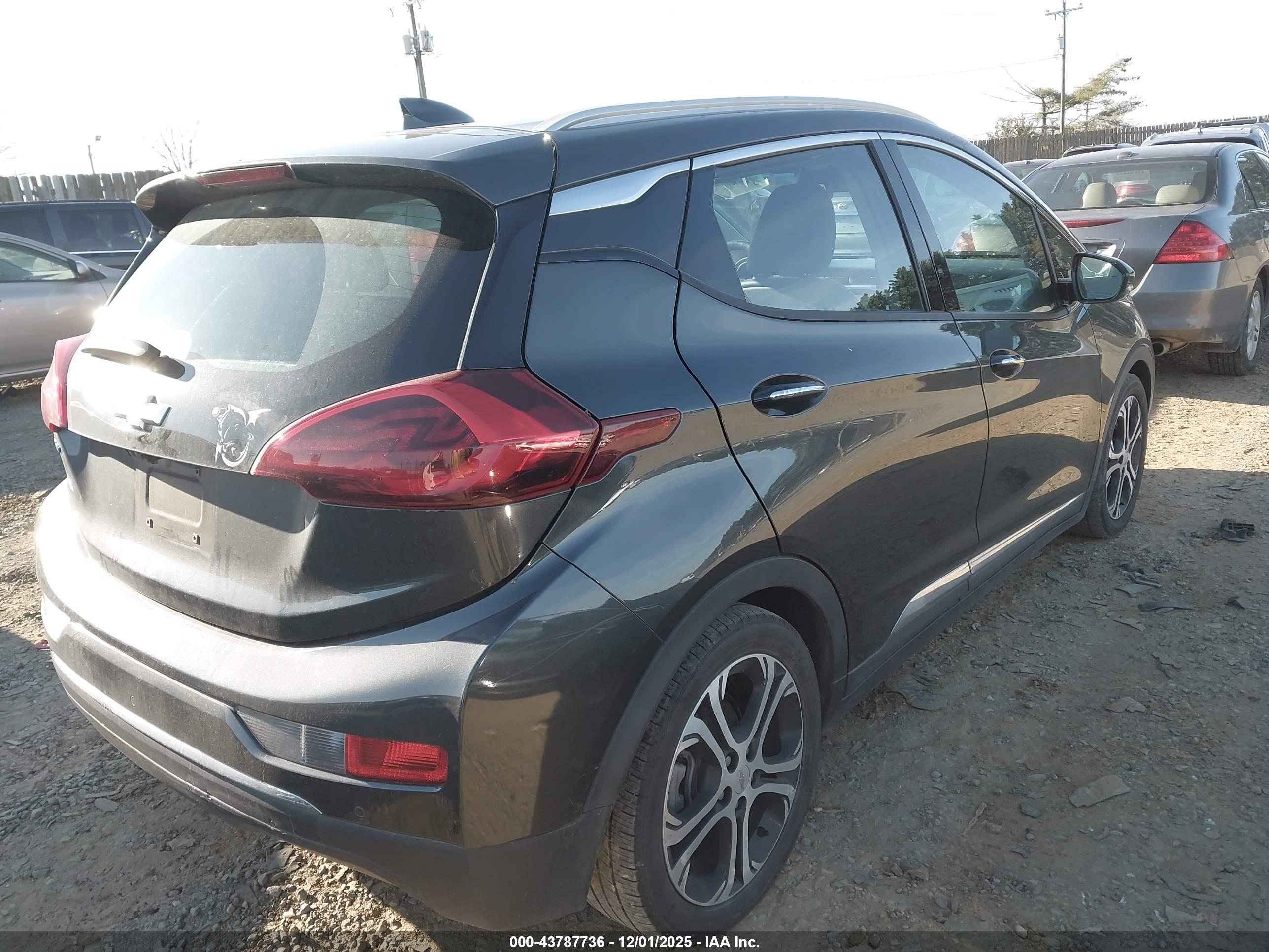CHEVROLET BOLT image 4