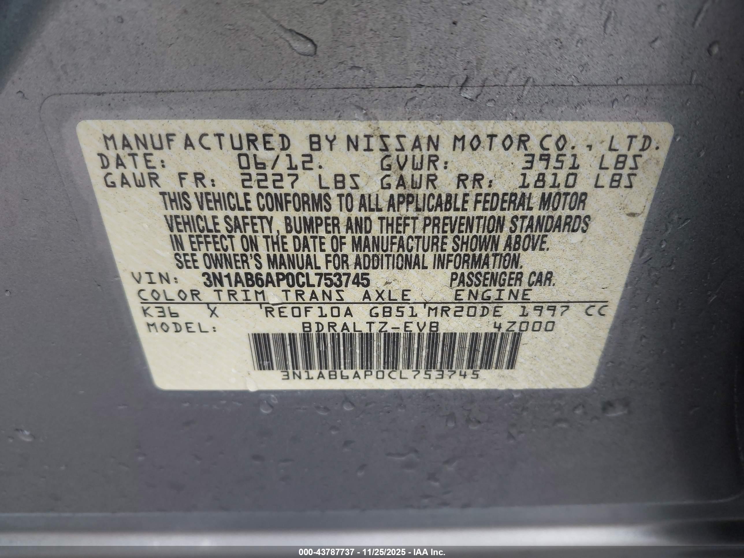 NISSAN SENTRA image 9