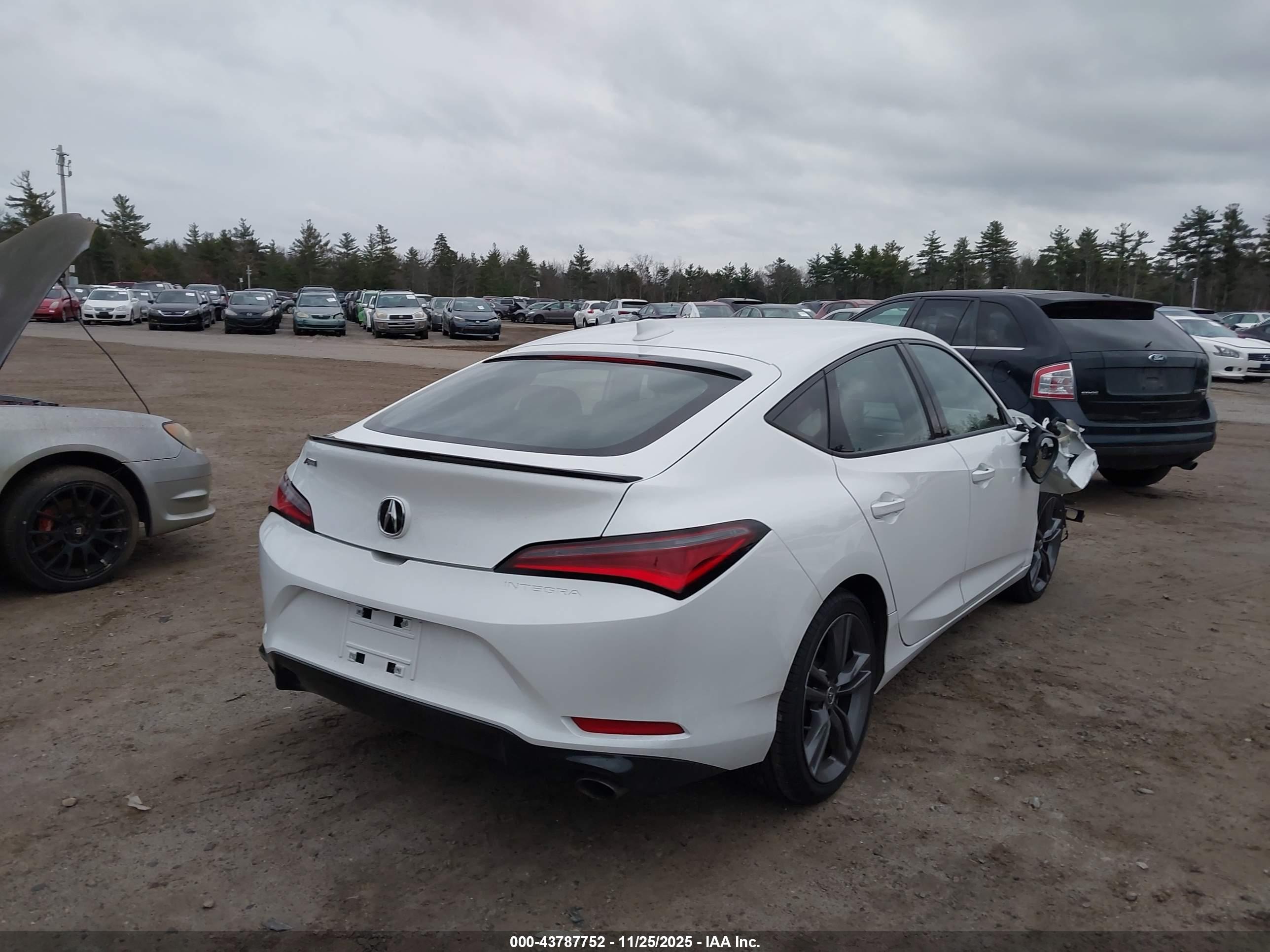 ACURA INTEGRA image 4
