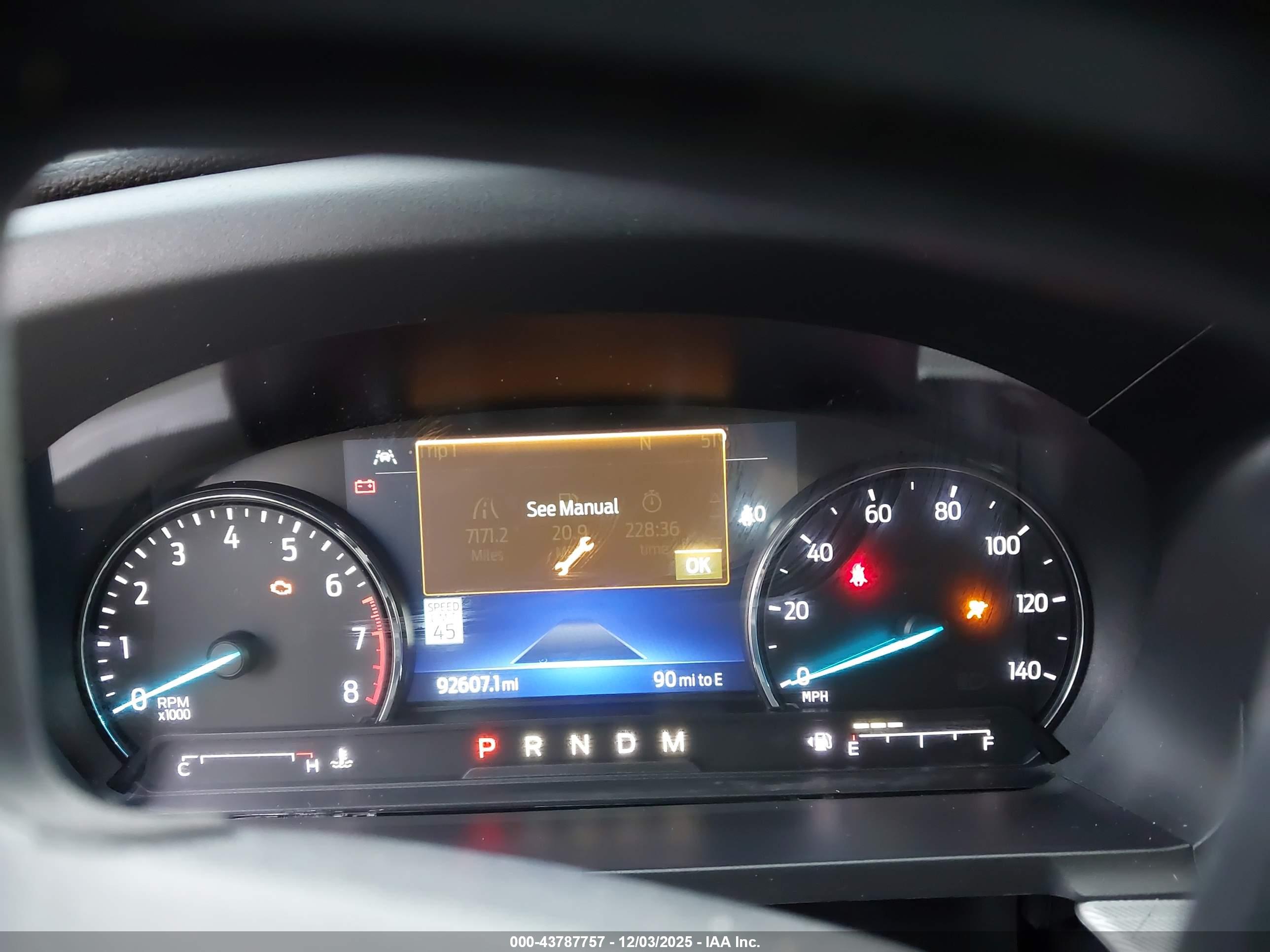 FORD EXPLORER image 7