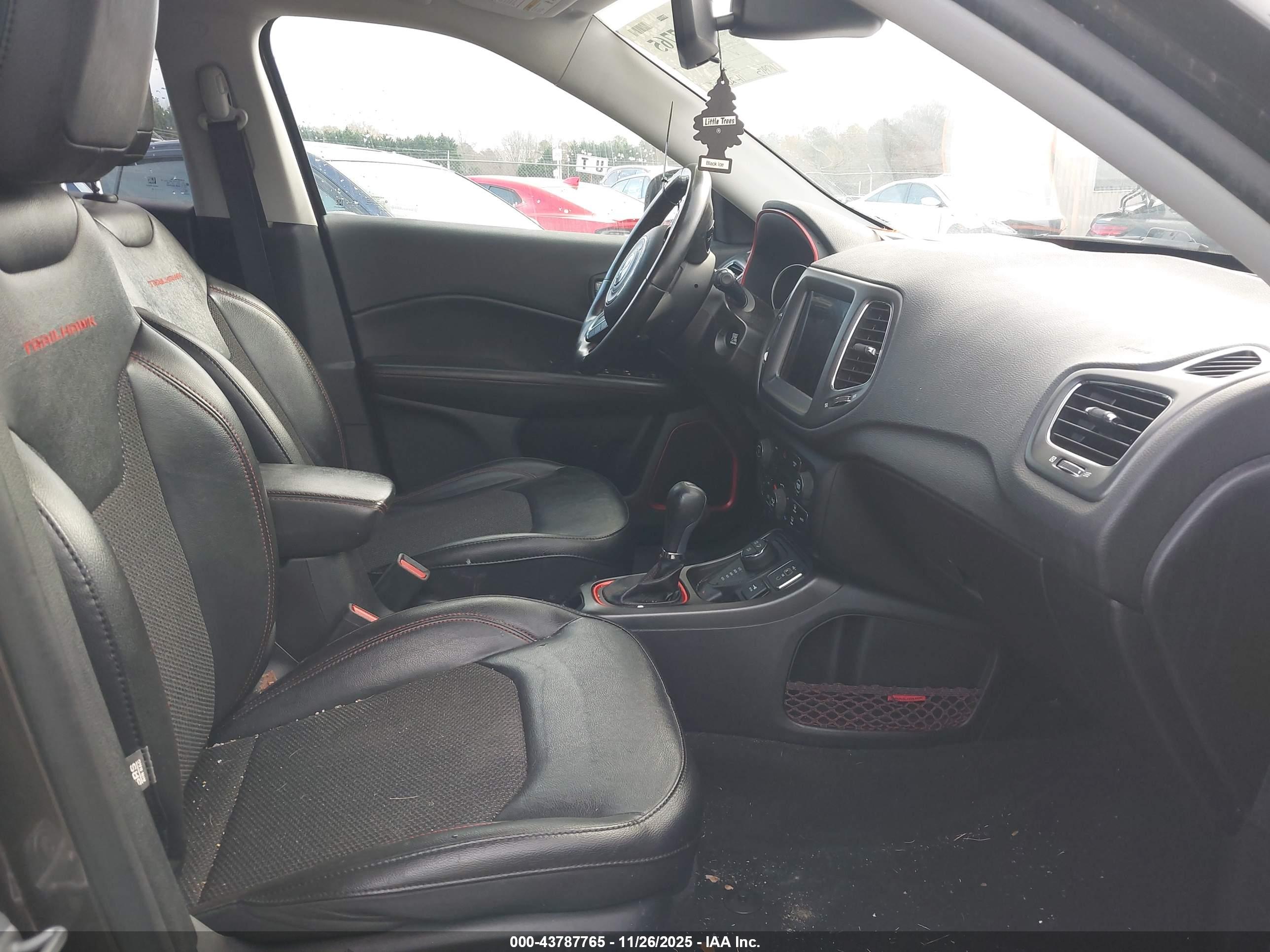 JEEP COMPASS image 5