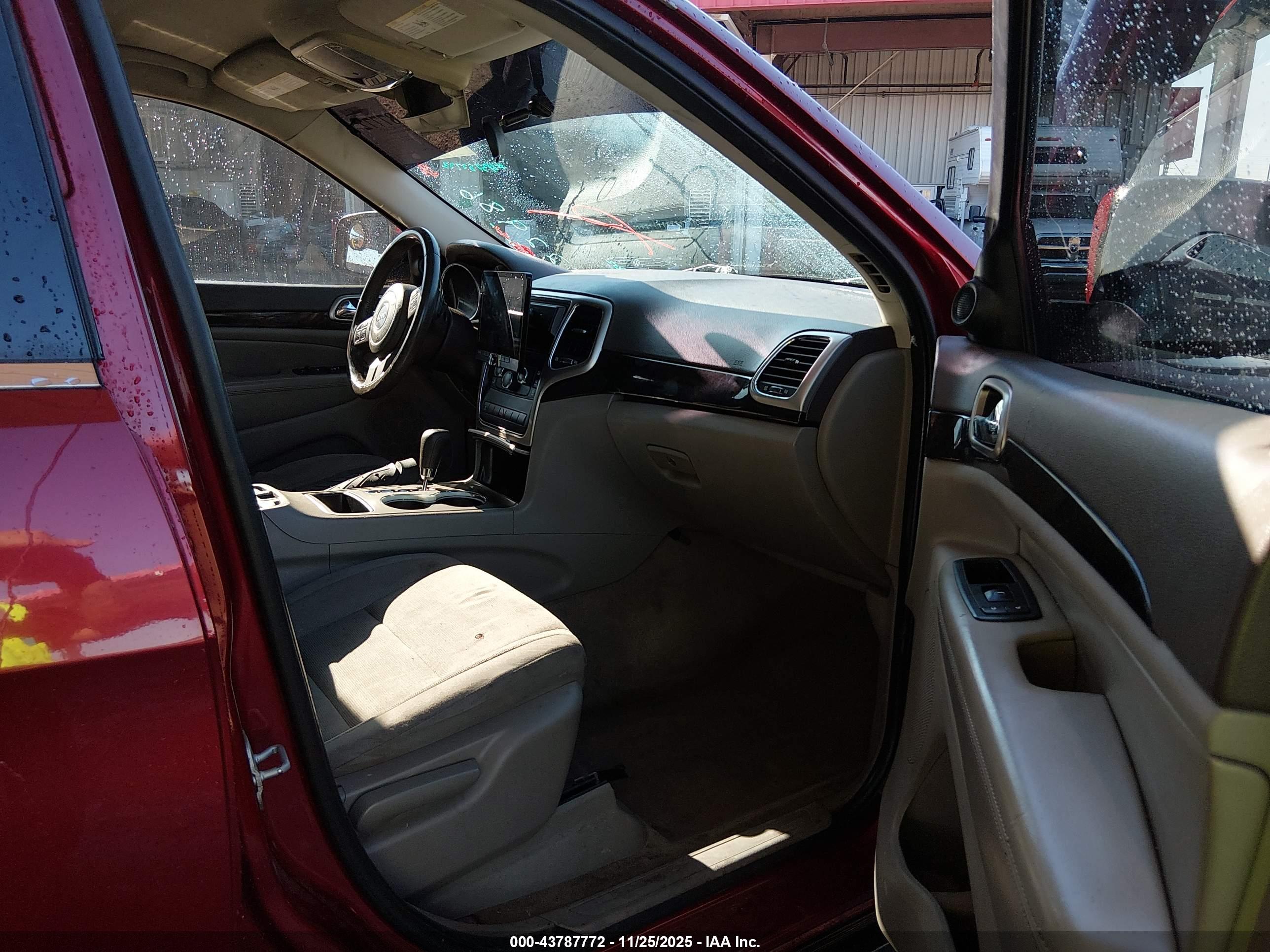 JEEP GRAND image 5