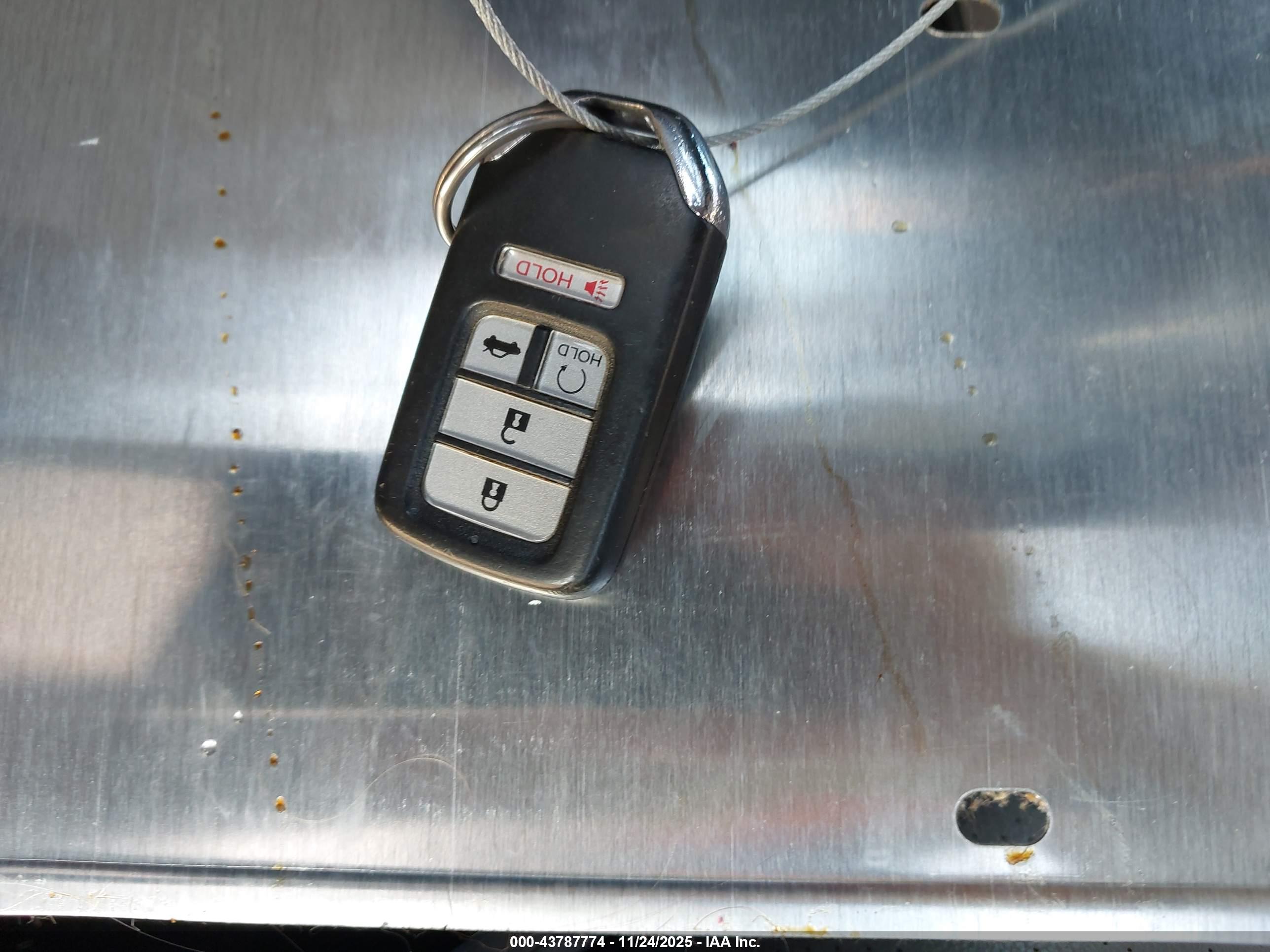 HONDA ACCORD image 11