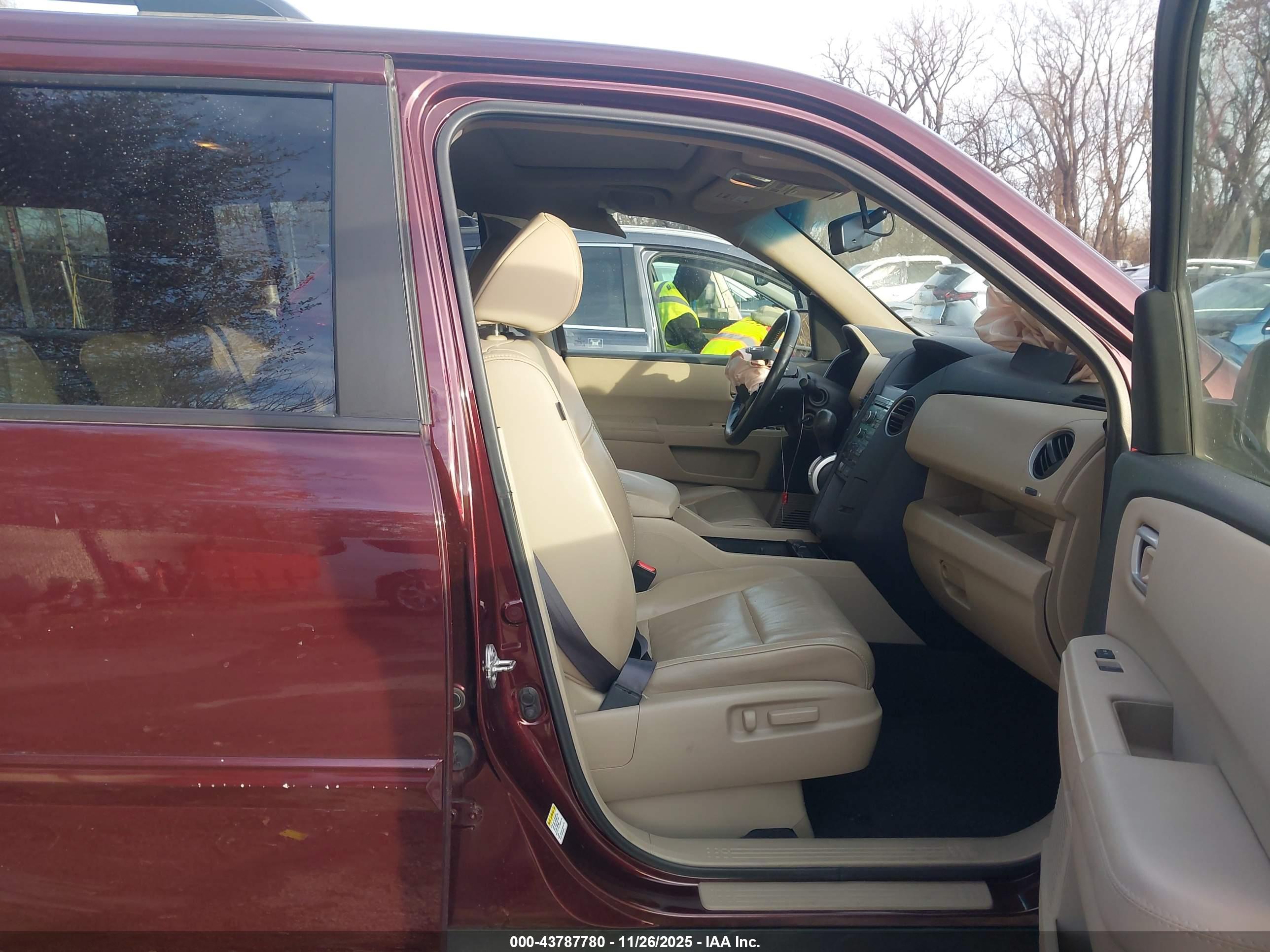 HONDA PILOT image 5