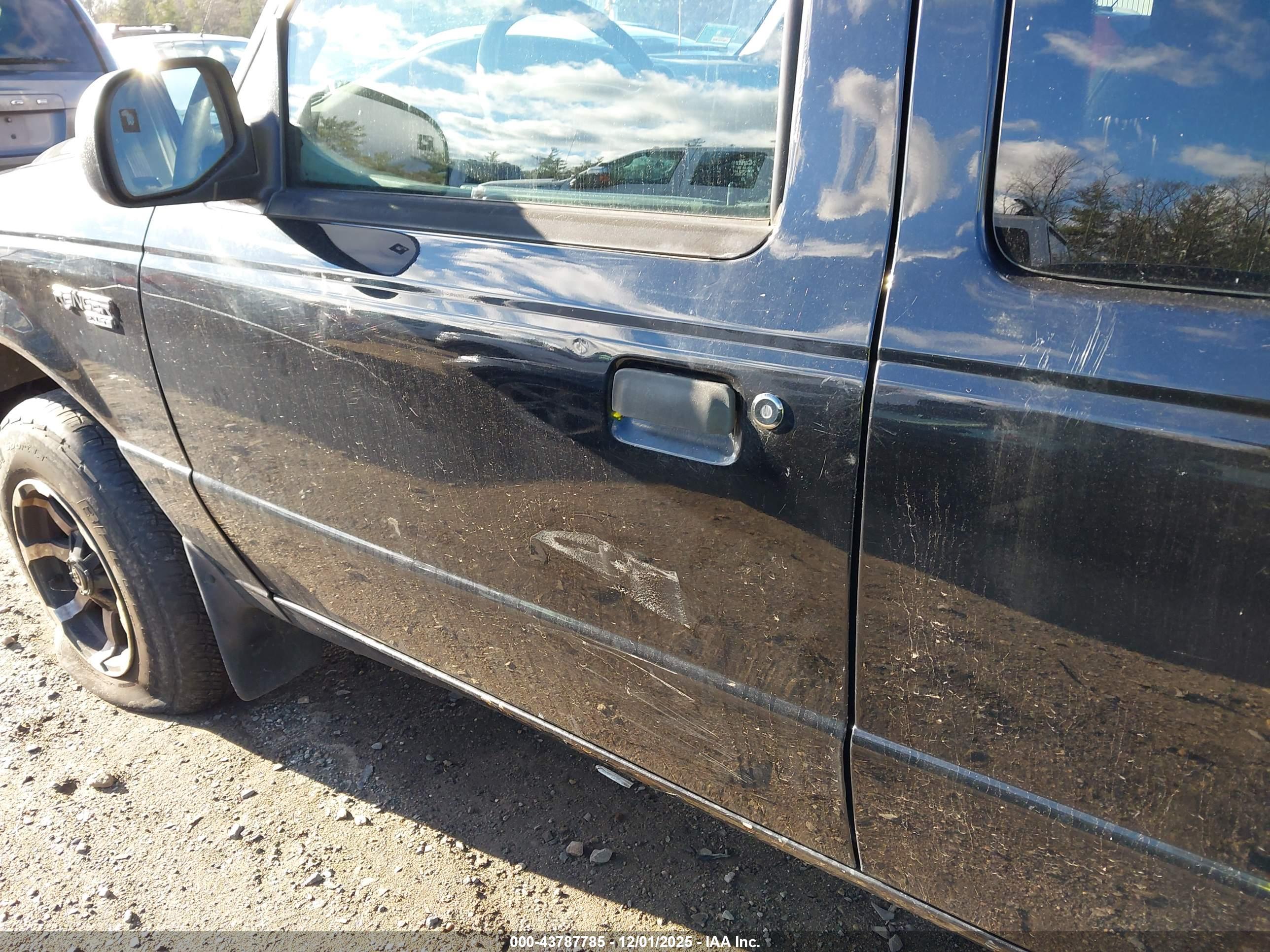 FORD RANGER image 6